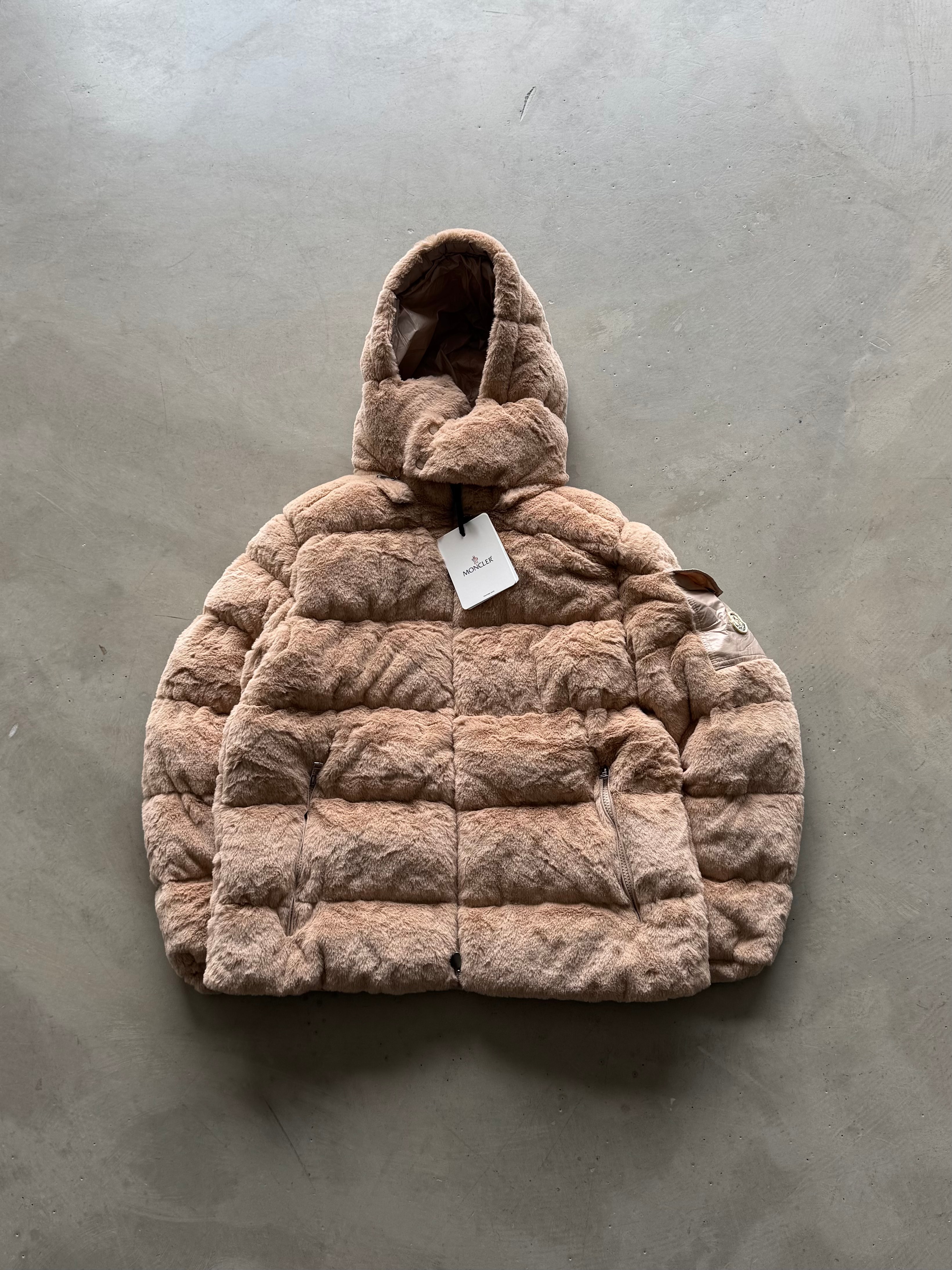MNCH Premium Detailed Fur Coat