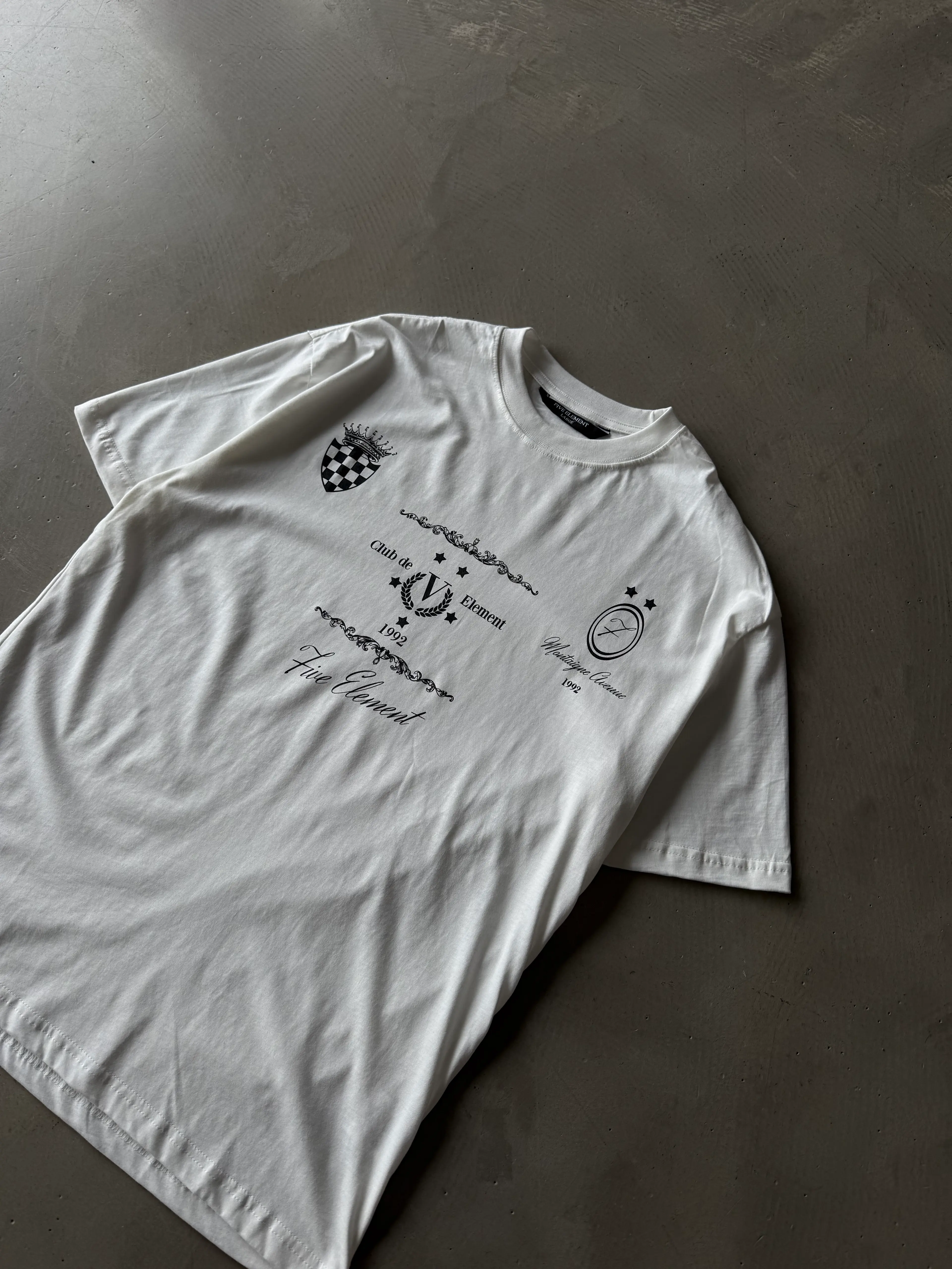 Göğüs Baskılı Basic T-Shirt