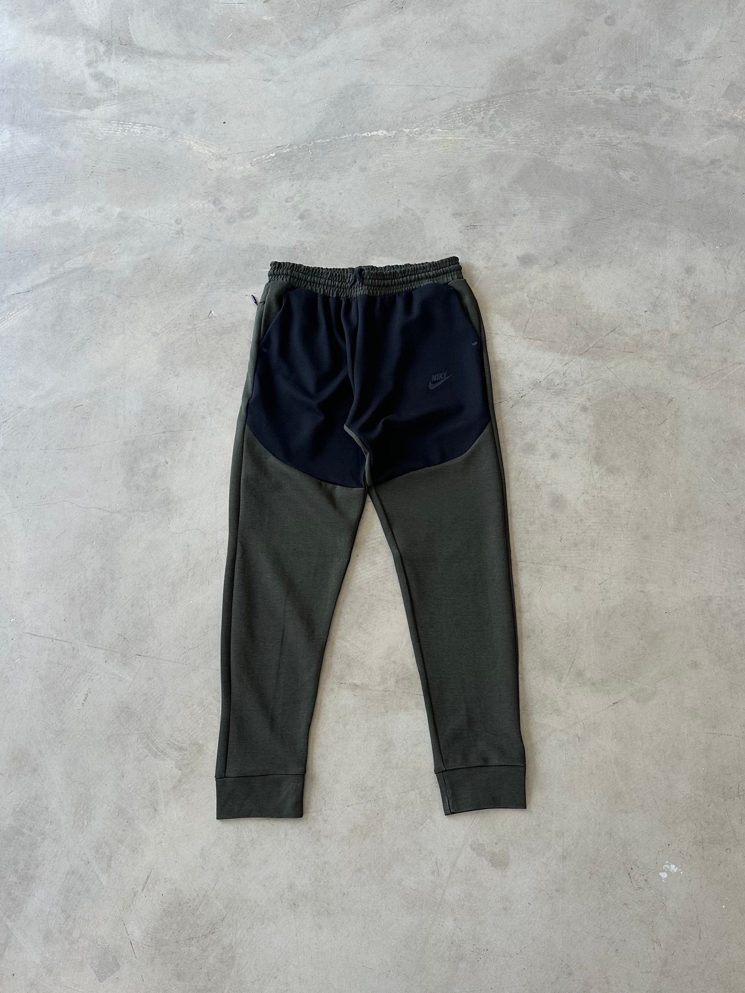 NK Tech Fleece Eşofman Takımı