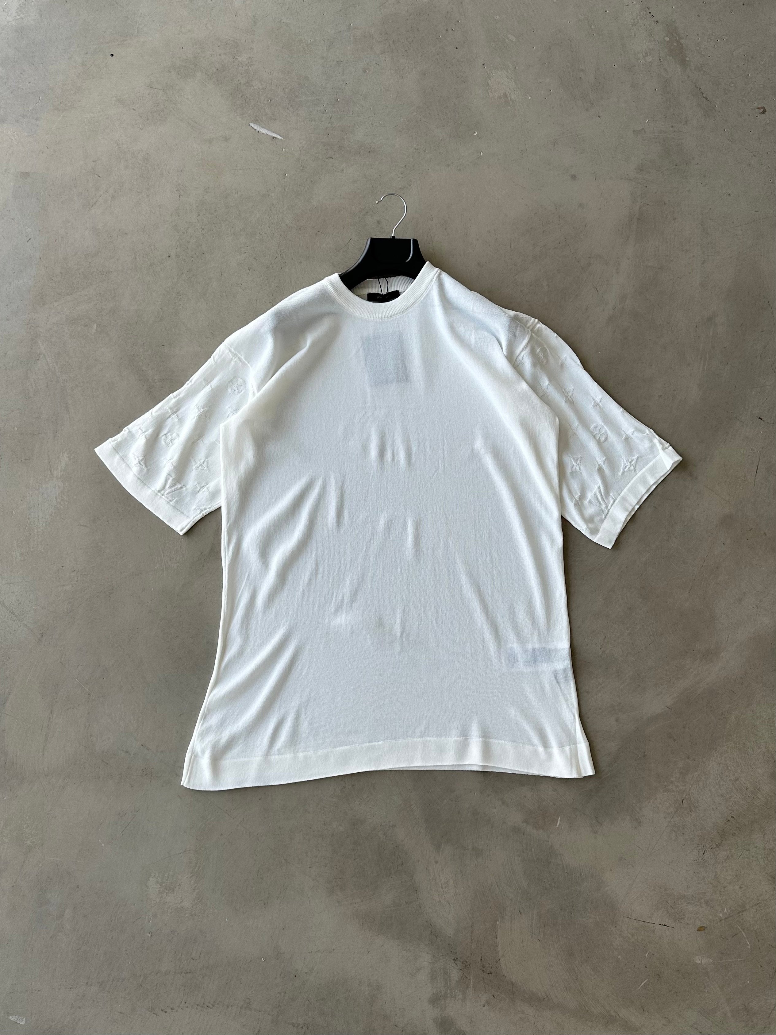LV Kol Detaylı Extra Premium Tee - Beyaz