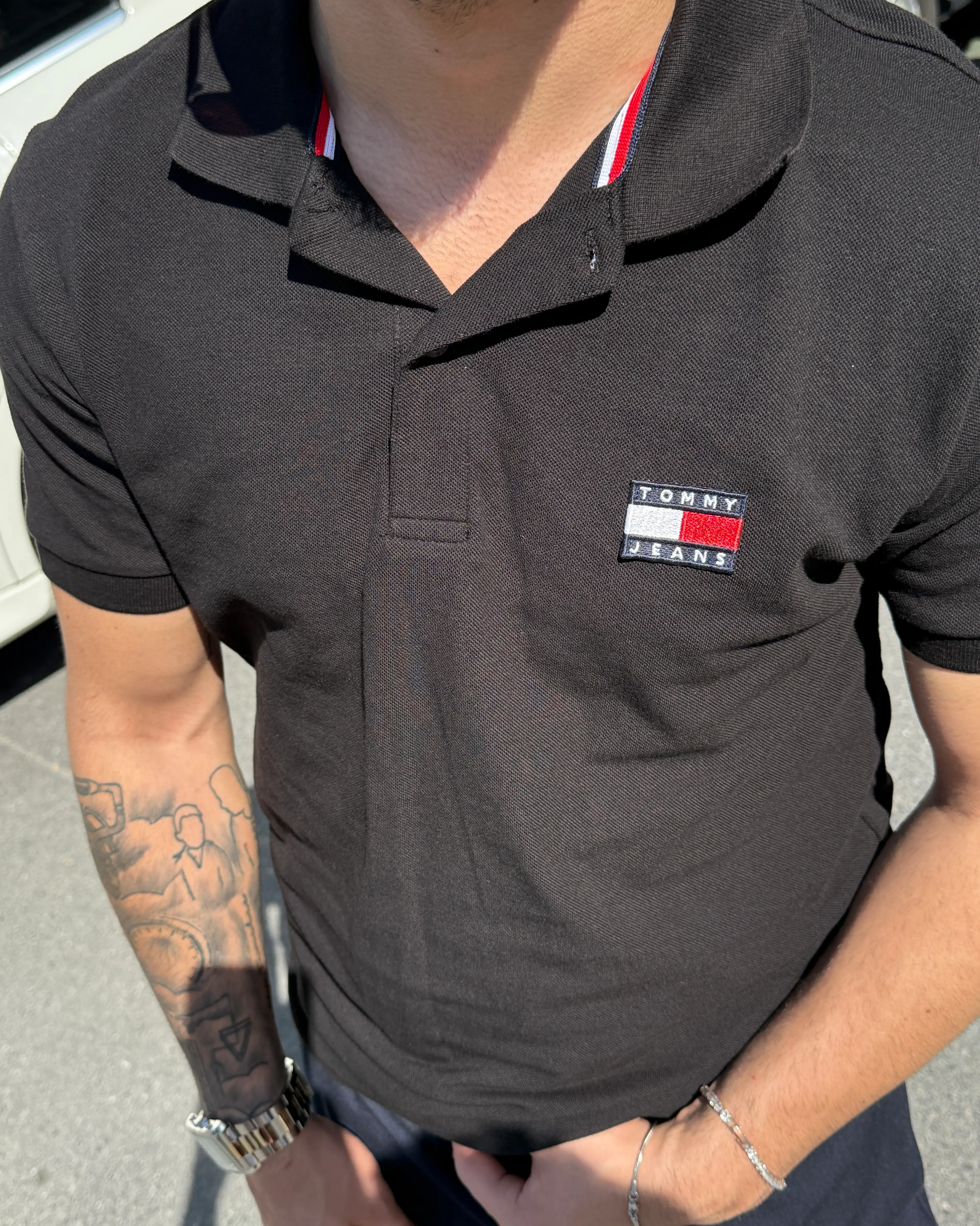 Bayrak Desenli Logo Detaylı Polo Yaka T-Shirt