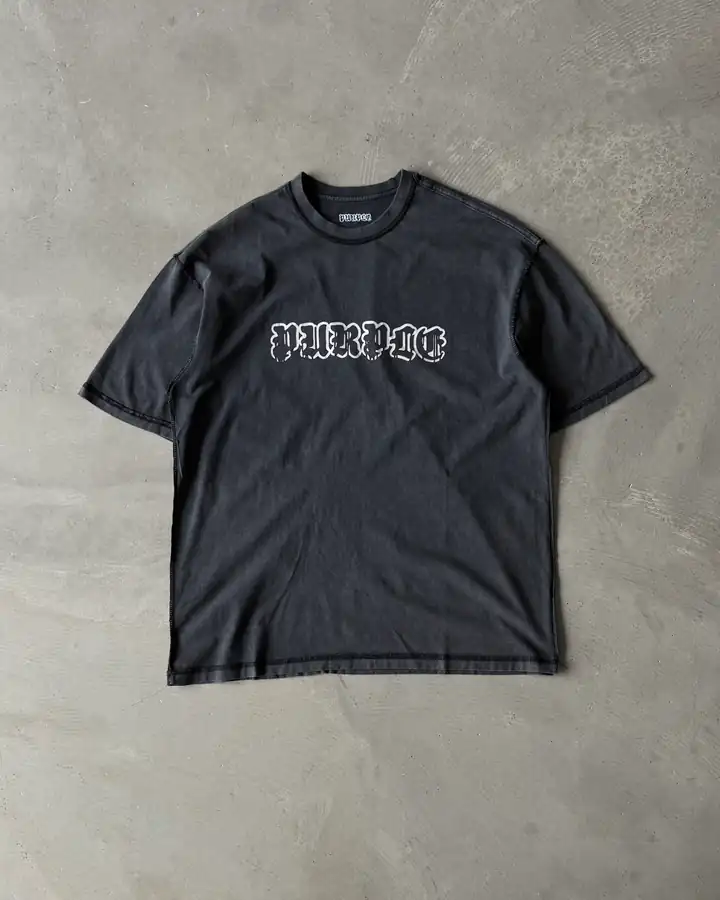 Ters Dikişli Göğüs Baskılı Basic T-Shirt