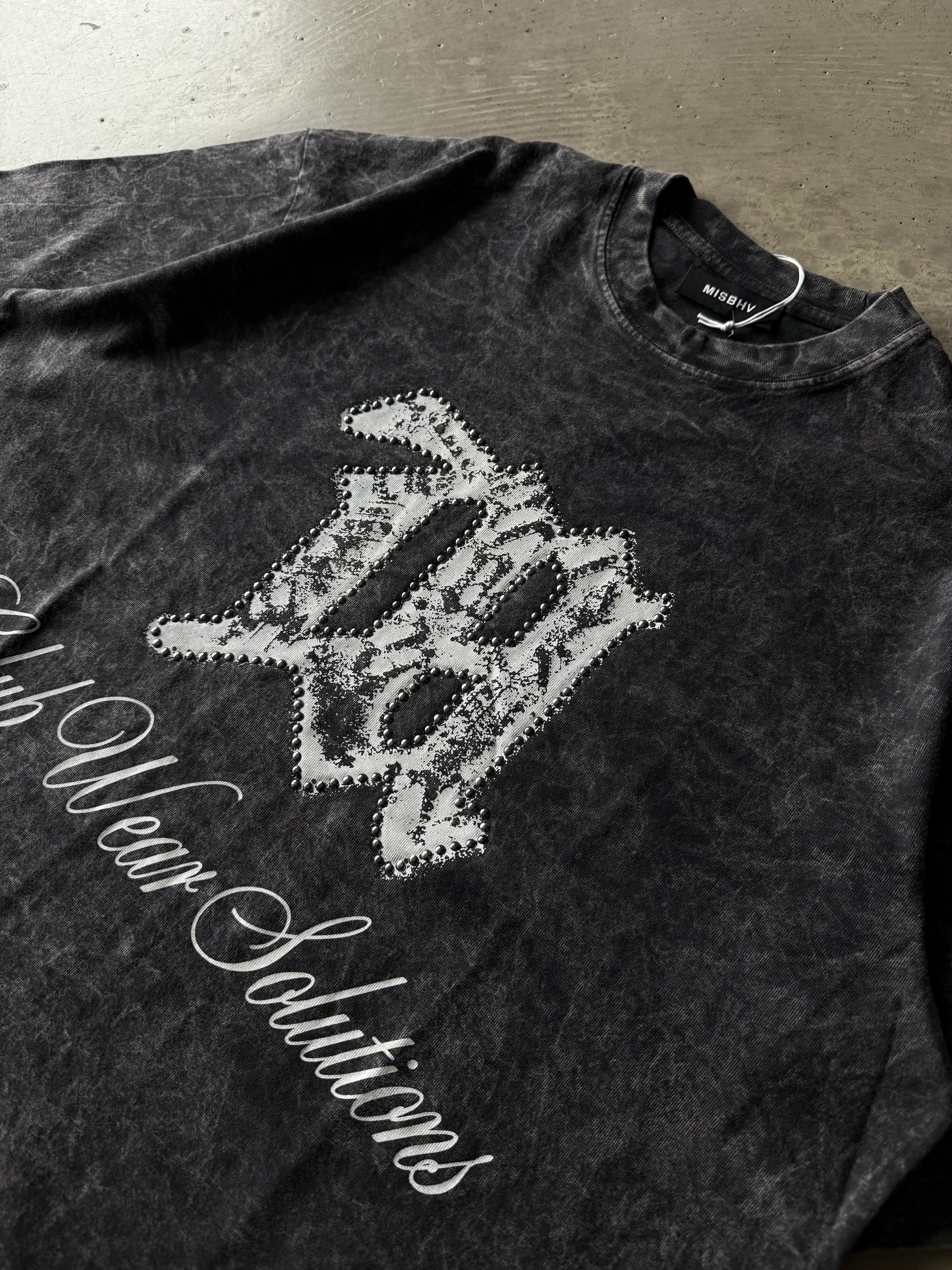 Göğüs Baskılı Yıkamalı Basic T-Shirt