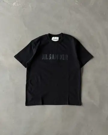 Göğüs Baskılı " Jilsander " Basic T-Shirt
