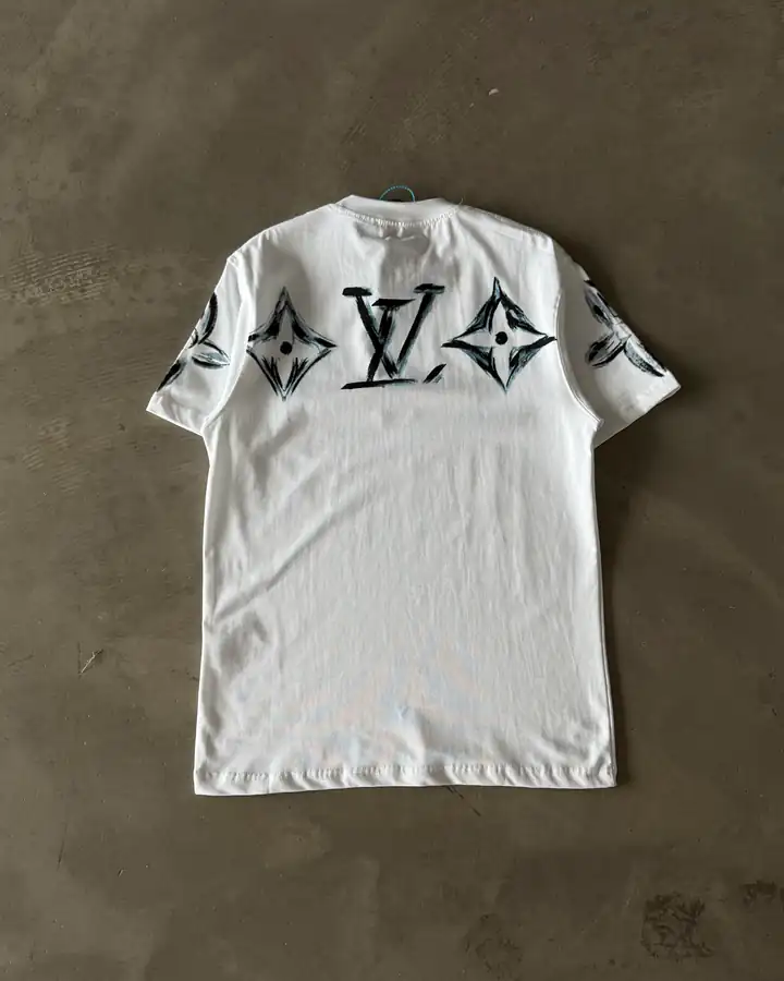 Sol Göğüs ve Arka Baskılı Basic T-Shirt