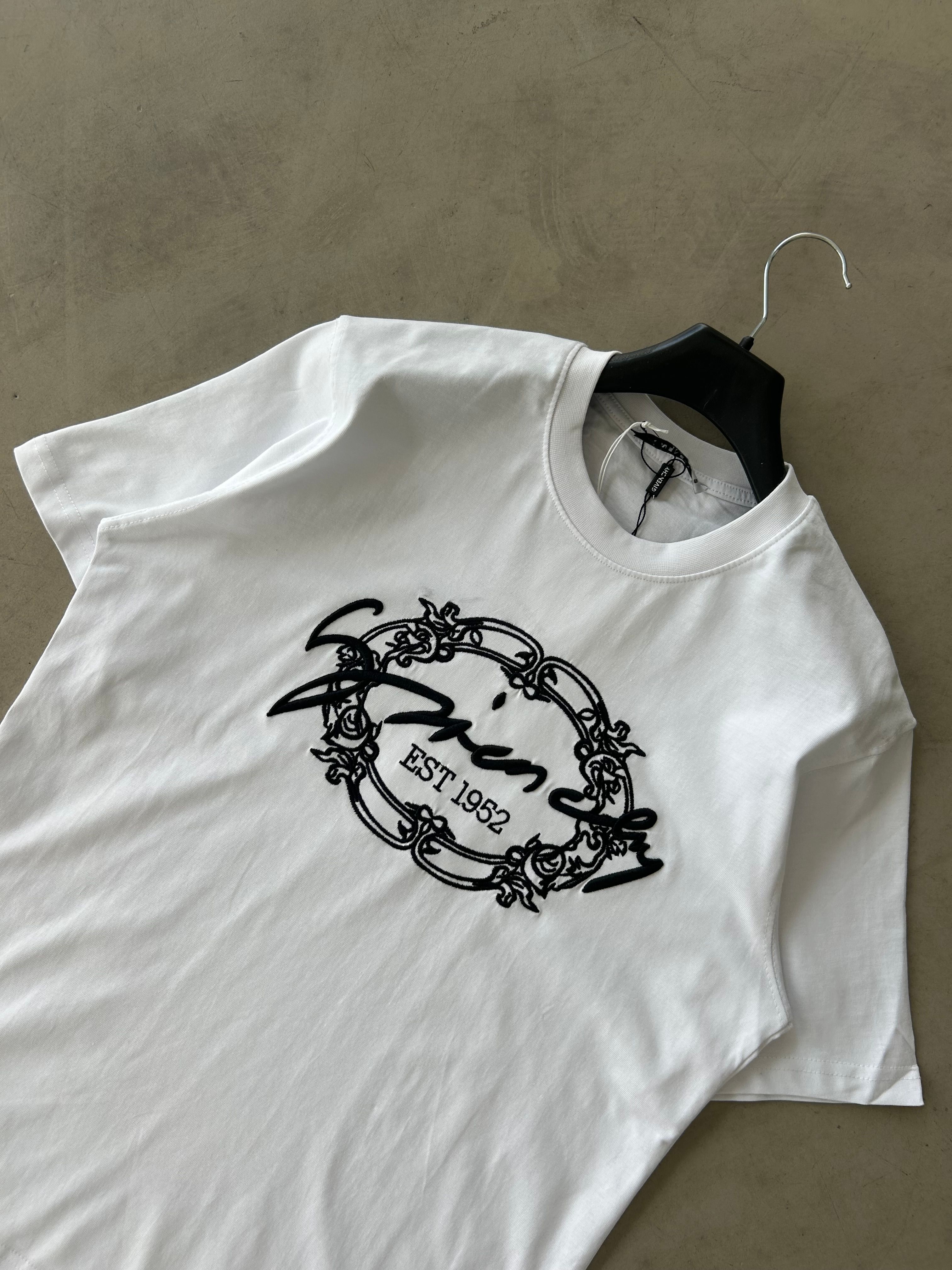 GVNC Nakışlı Premium Basic Tshirt