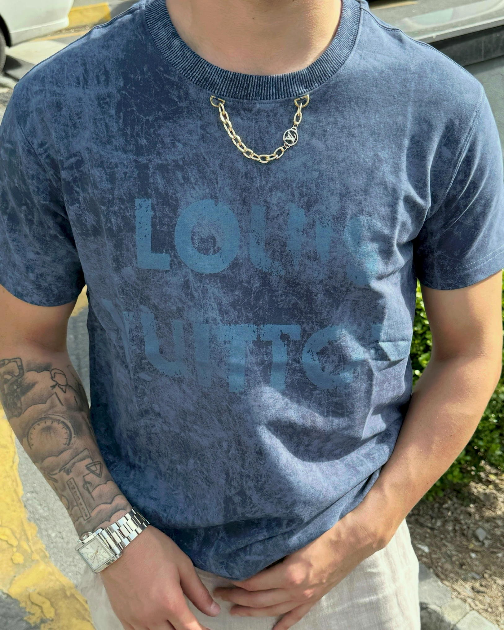 Zincir Detaylı Tıkamalı T-Shirt