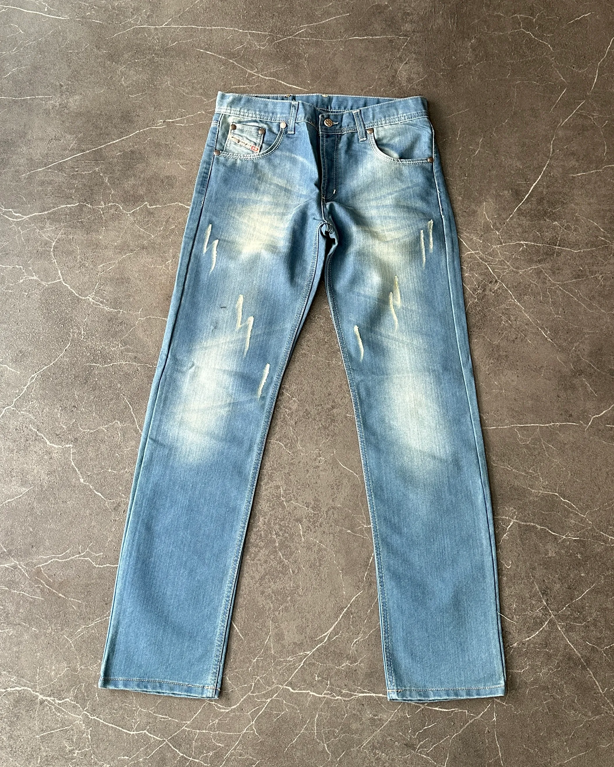 Yıkamalı & Yırtmaç Detaylı Kot Pantolon