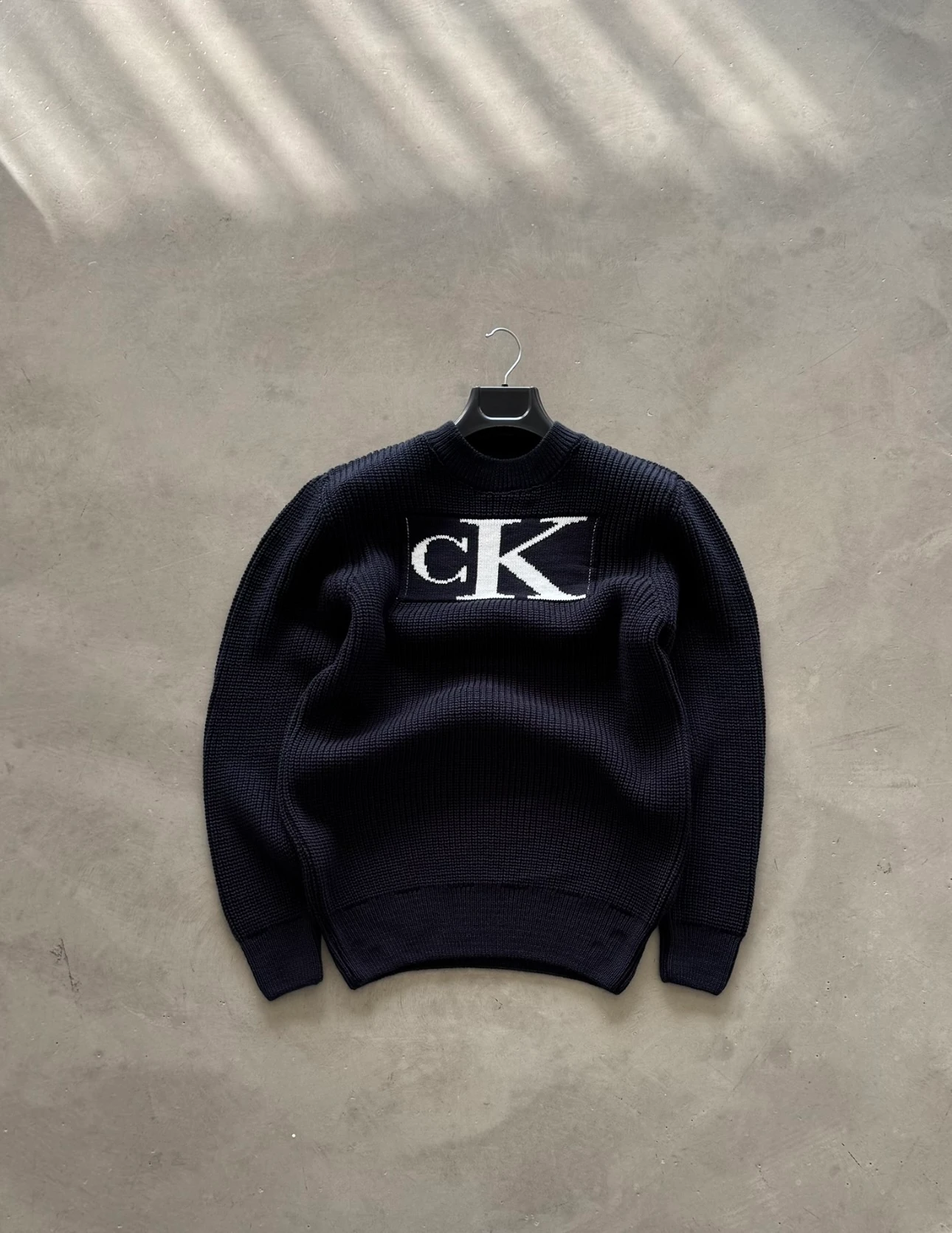 CK Premium Göğüs Yazı Detaylı Triko