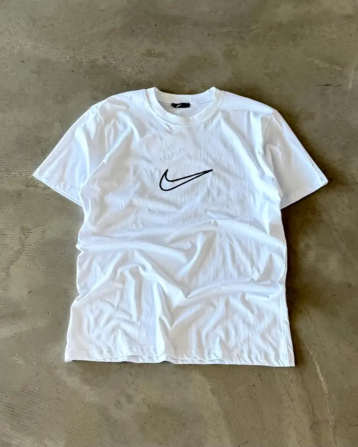 Göğüs Logo Baskılı Basic T-Shirt