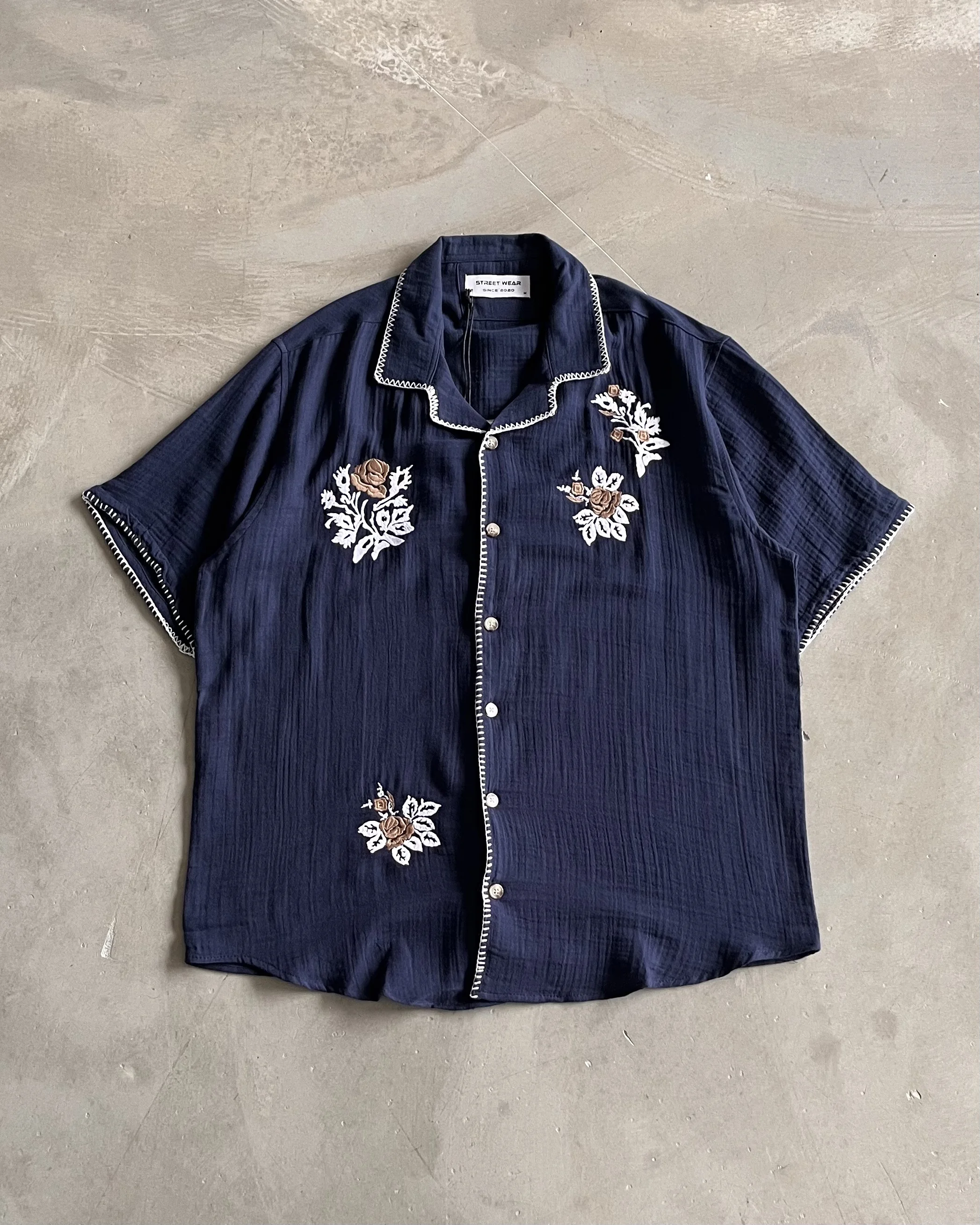 Nakış Detaylı Kısa Kollu Gömlek