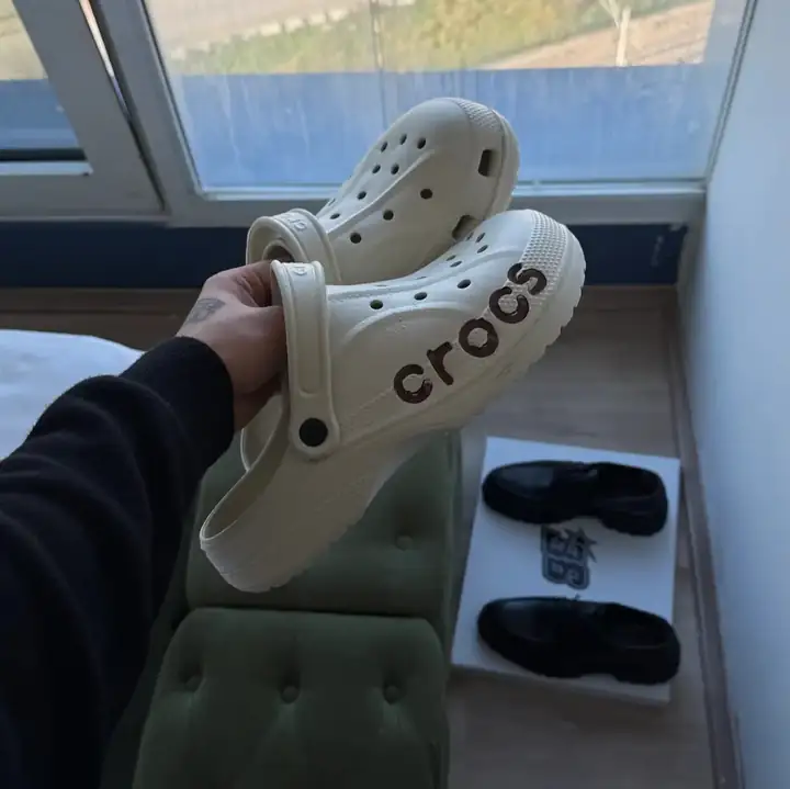 Crocs