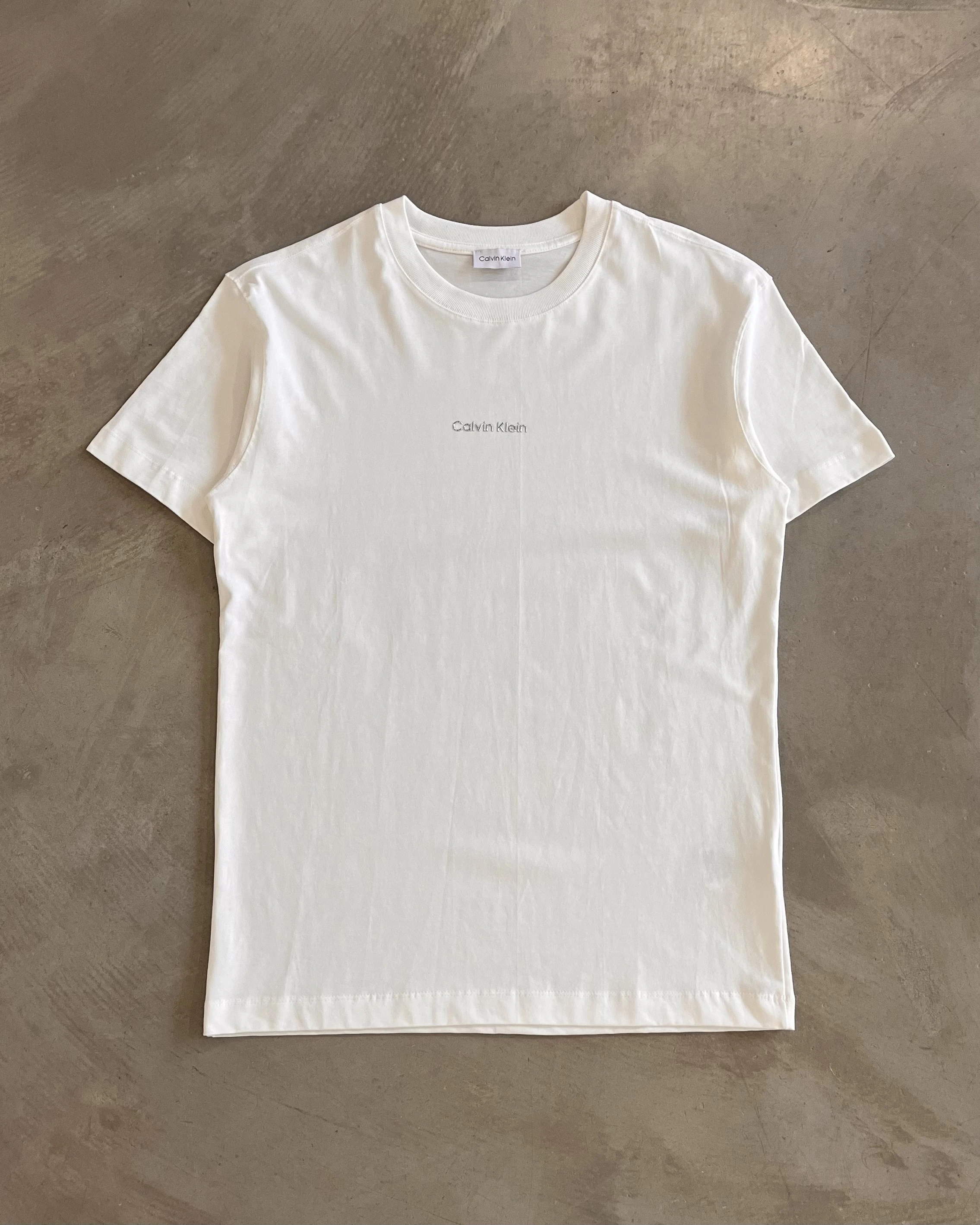 Logo Baskı Detaylı Tshirt