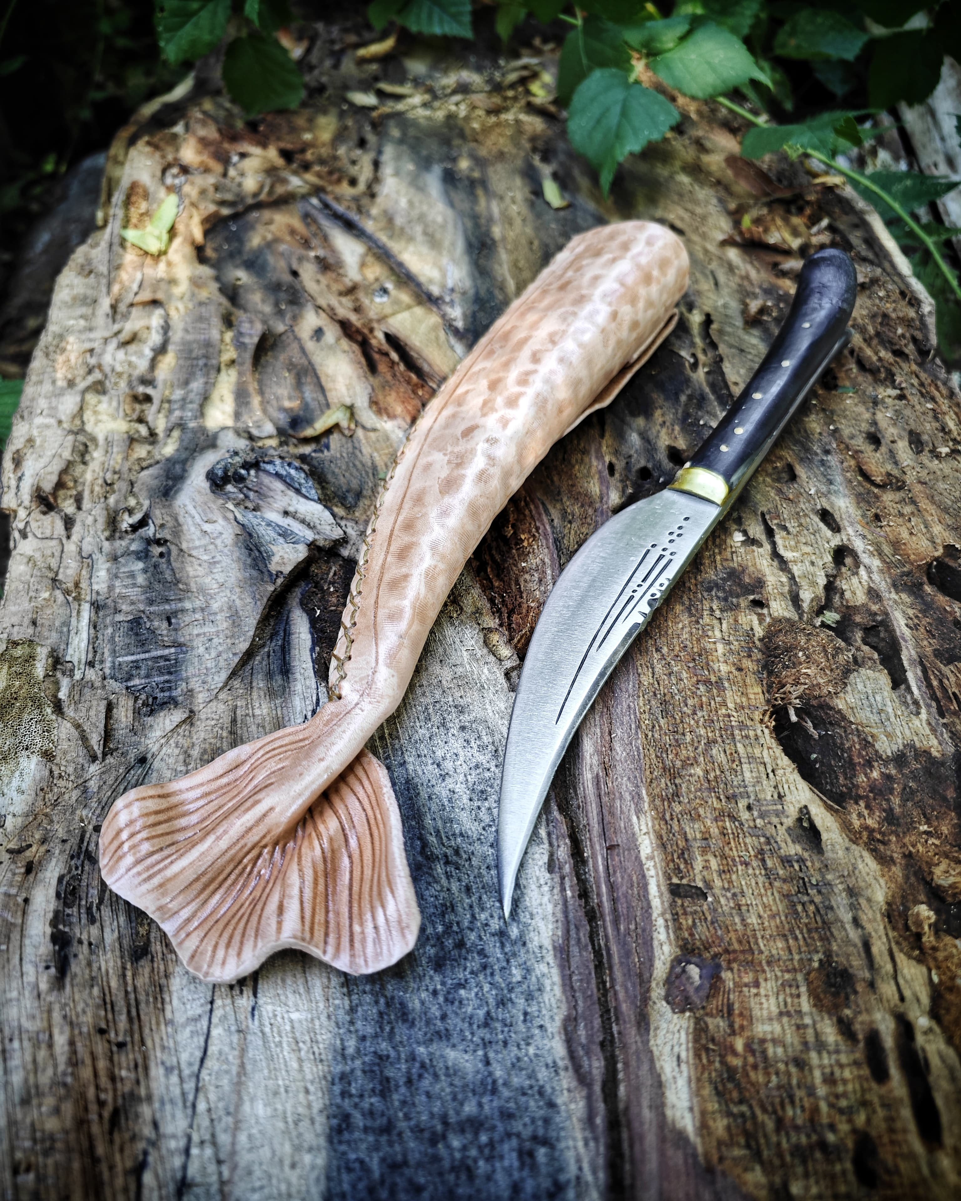 handmade traditional knife