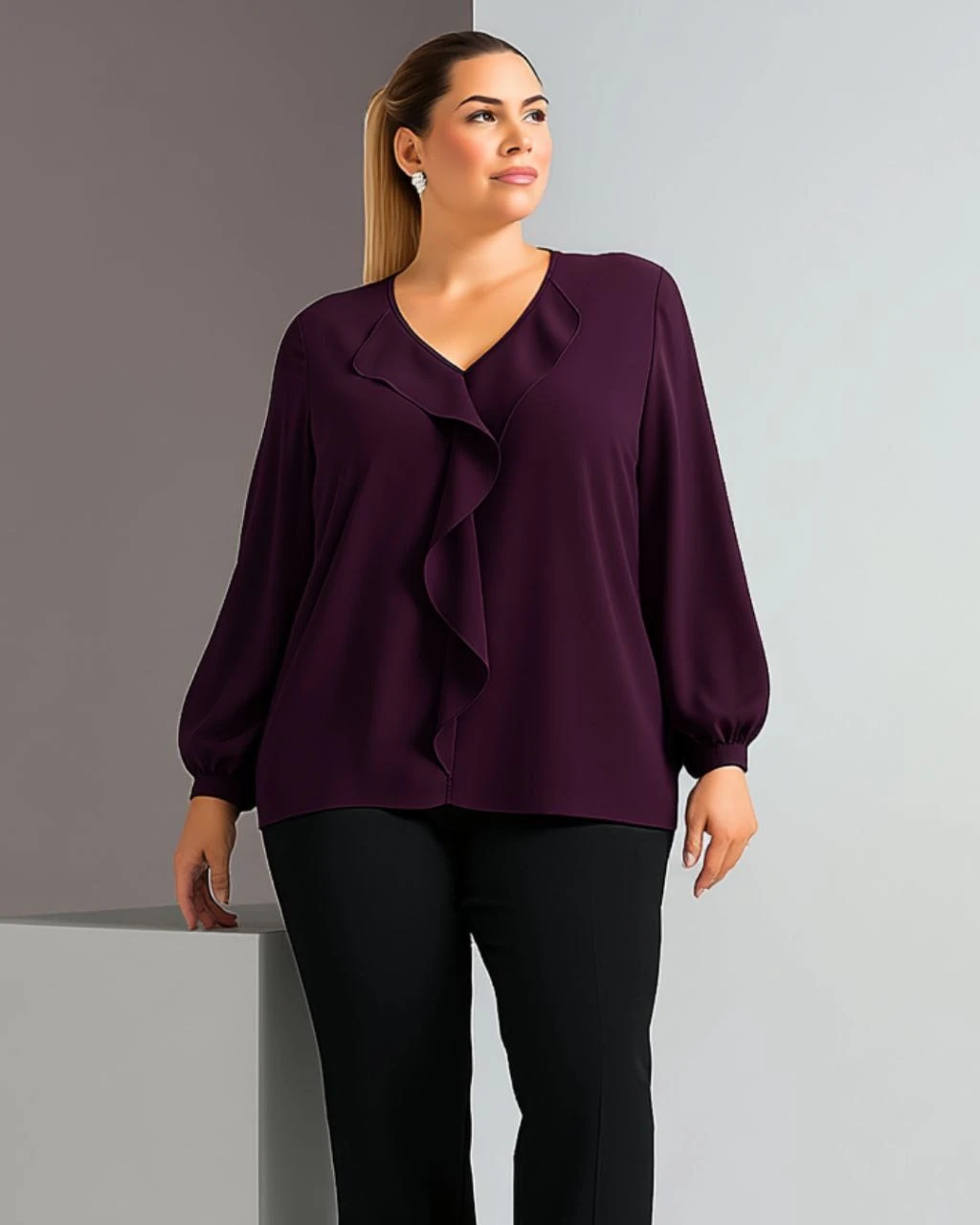 Fırfır Detaylı V Yaka Büyük Beden Bluz - Mor