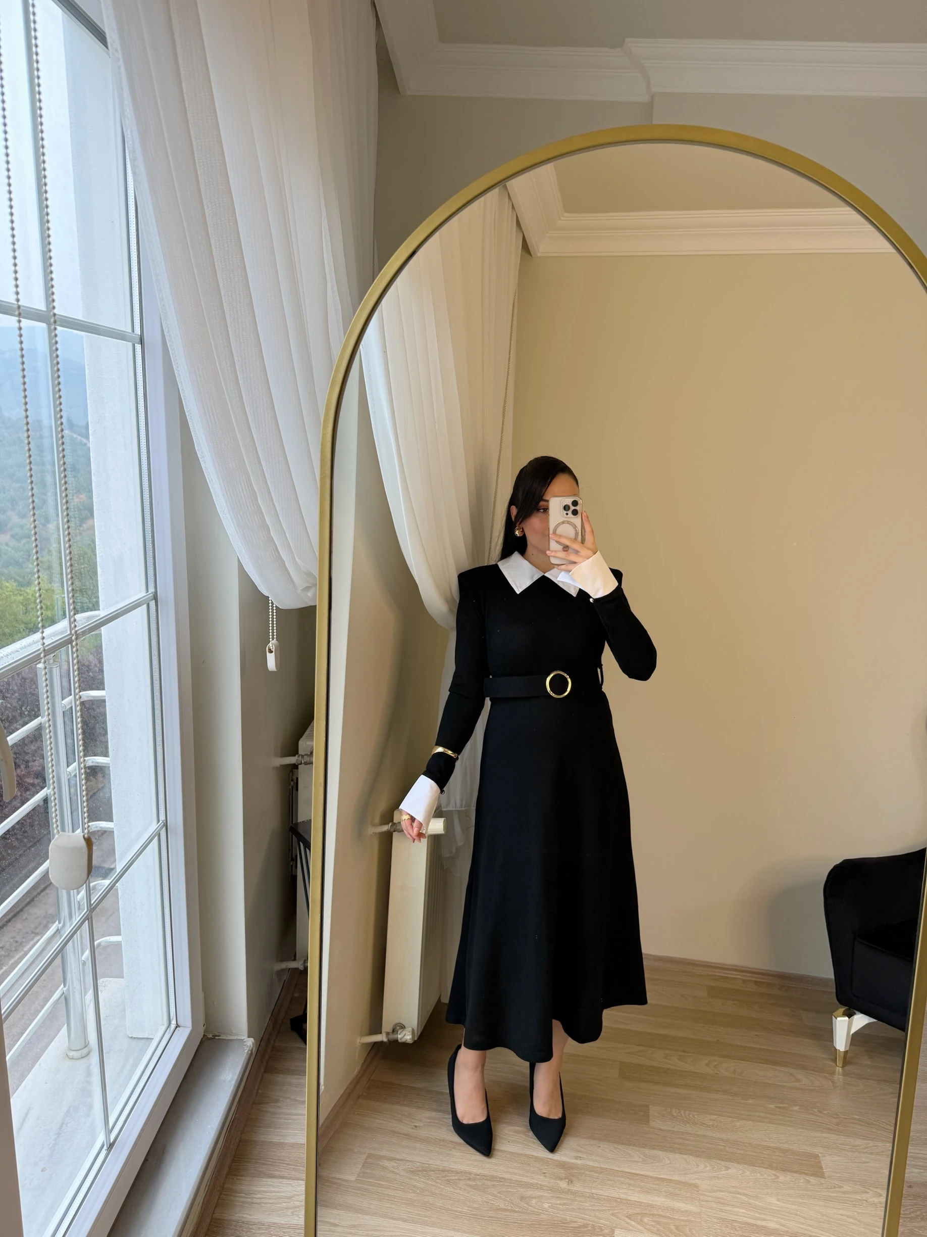 Gömlek Yaka Kemerli Triko Elbise