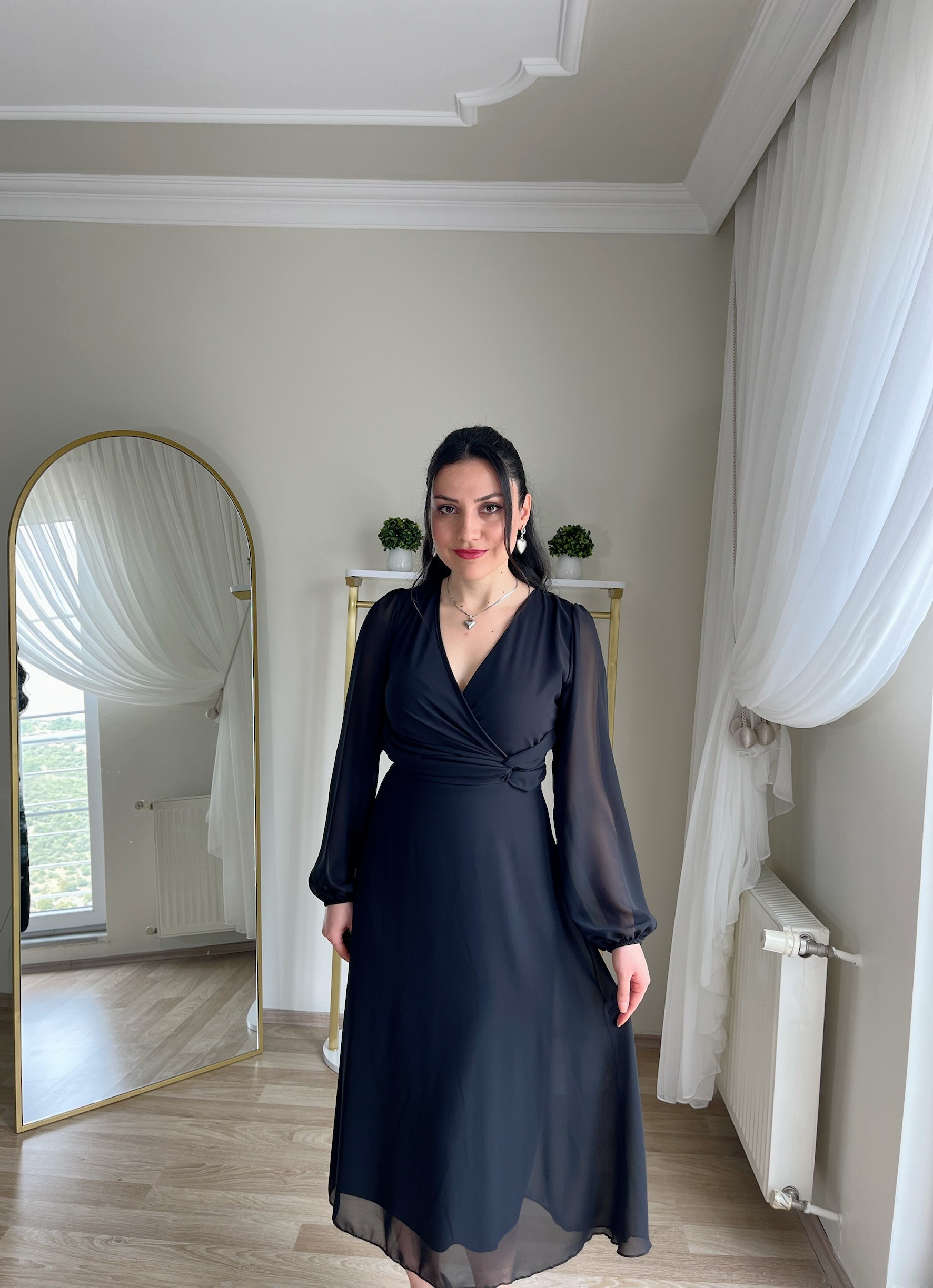 Kruvaze Belden Oturtmalı Şifon Elbise