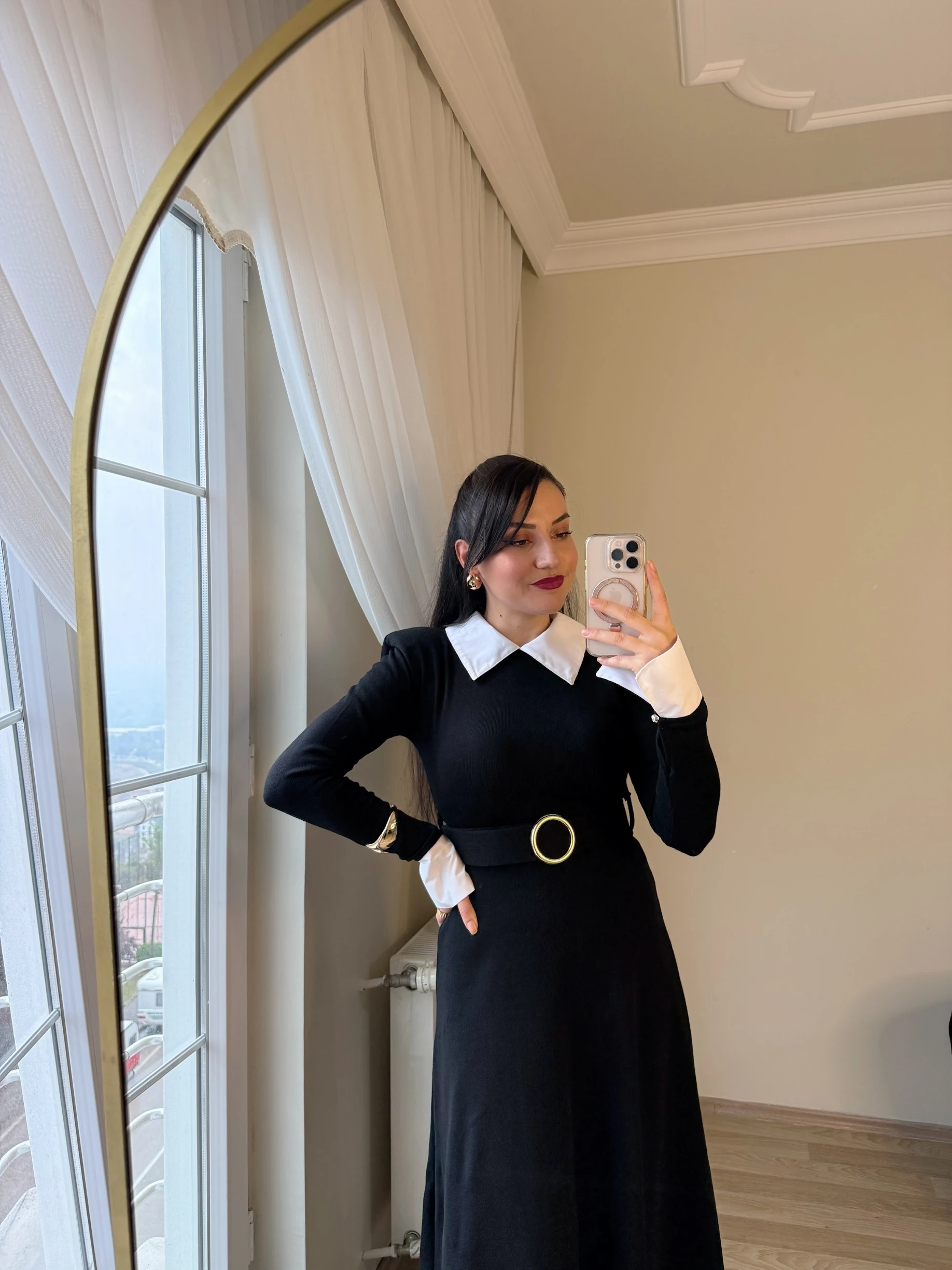 Gömlek Yaka Kemerli Triko Elbise