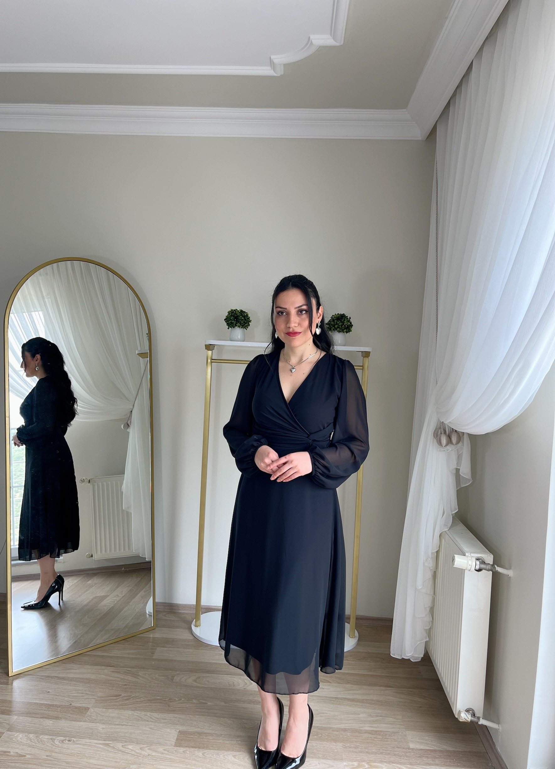 Kruvaze Belden Oturtmalı Şifon Elbise