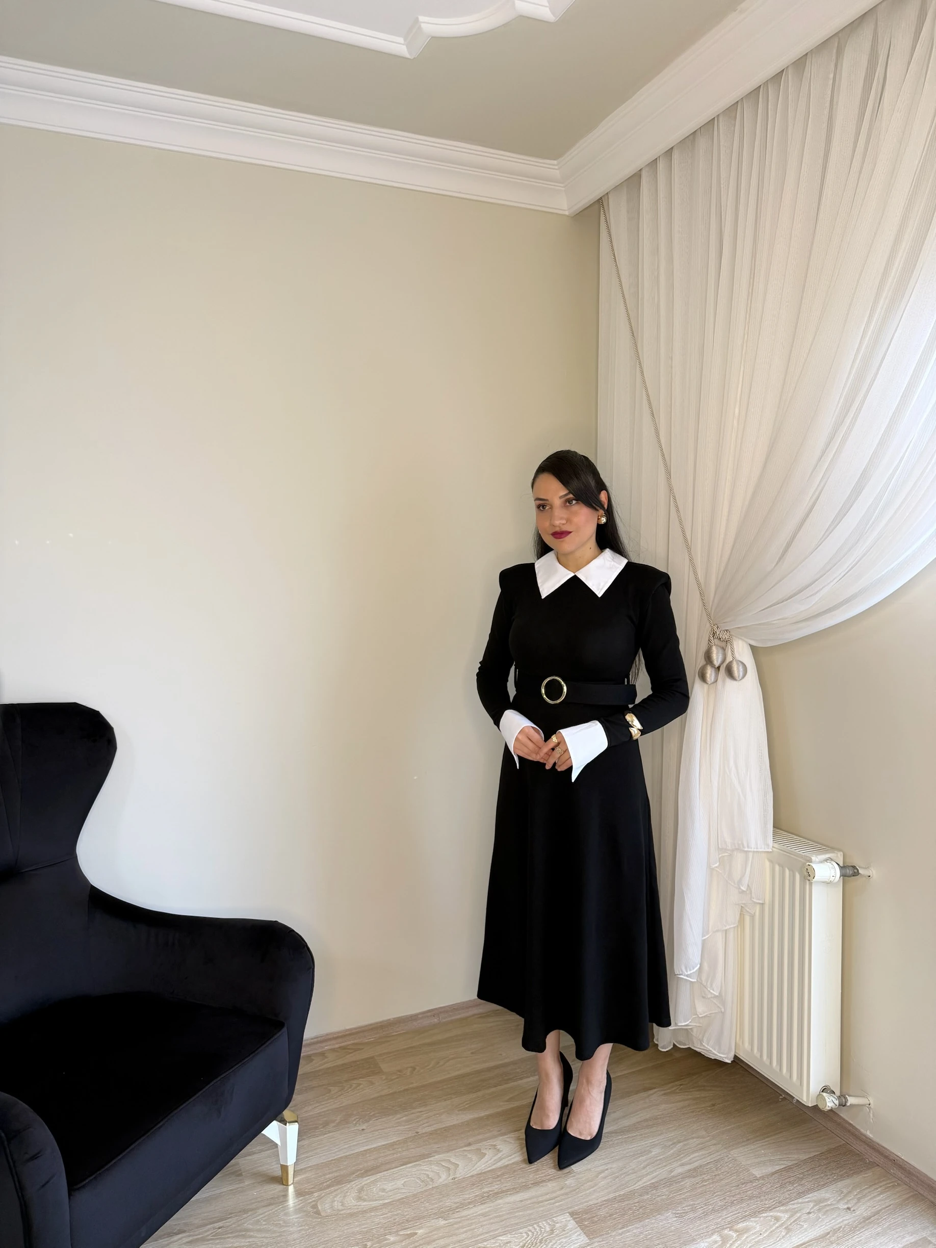 Gömlek Yaka Kemerli Triko Elbise