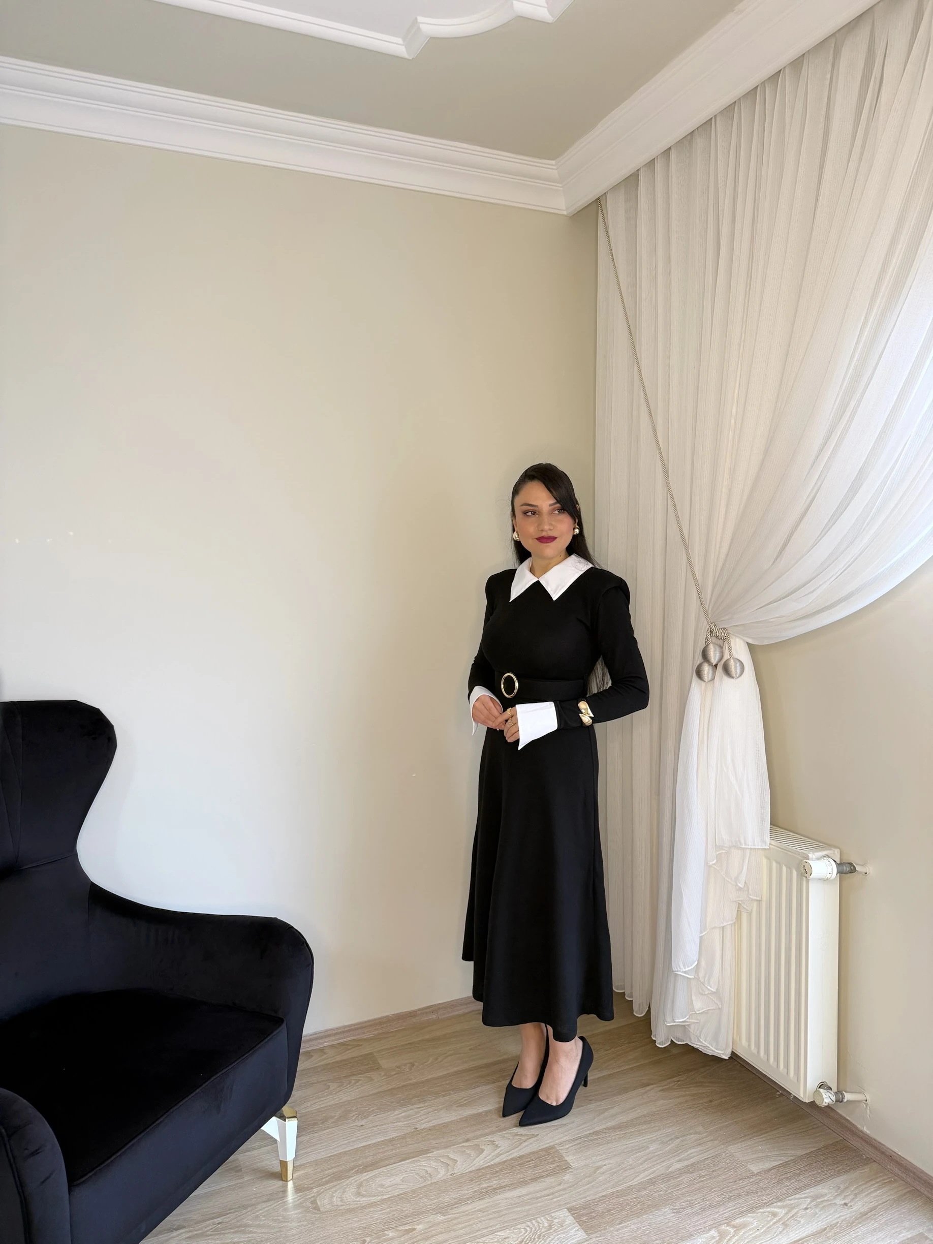 Gömlek Yaka Kemerli Triko Elbise