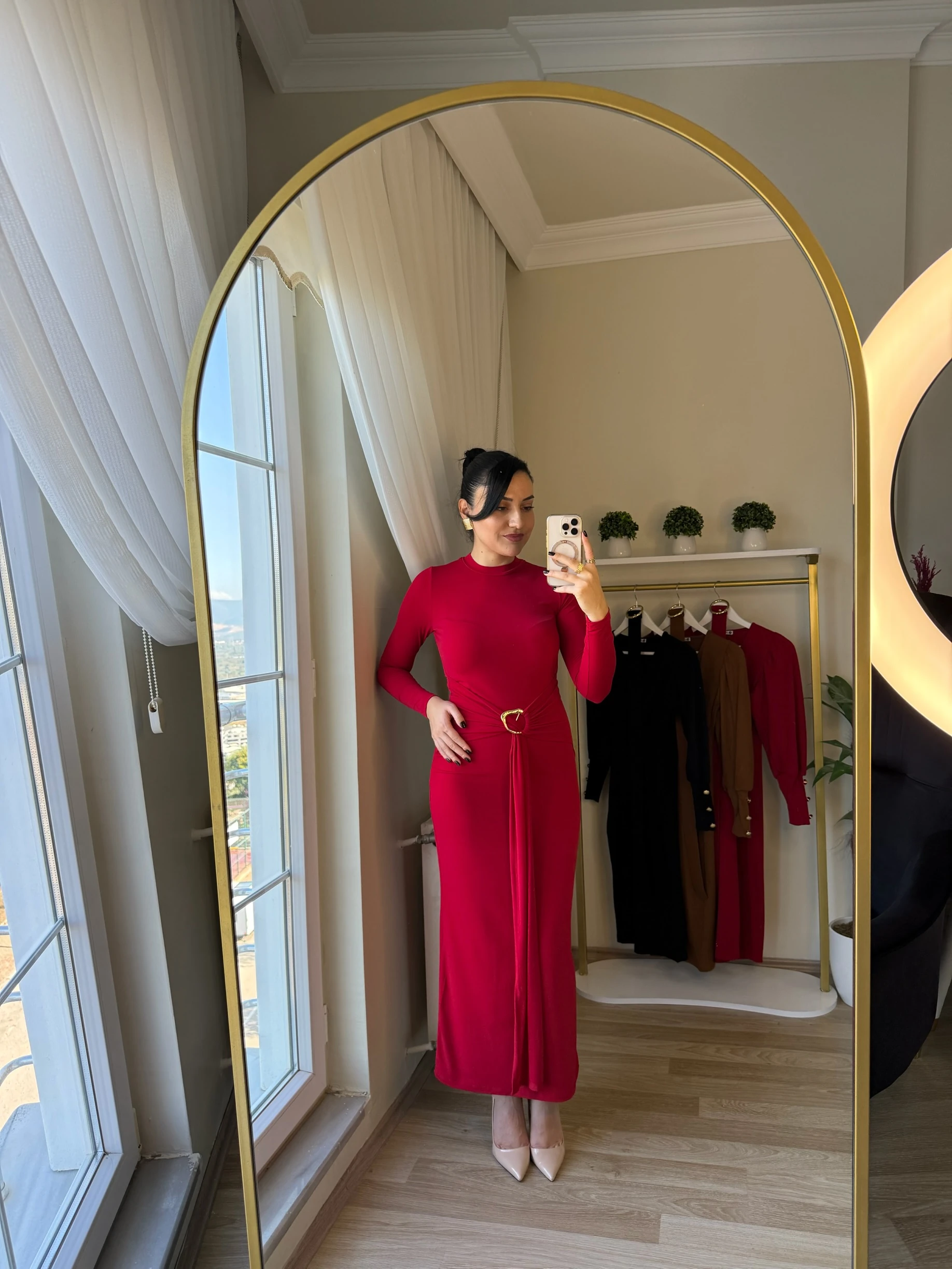 Gold Aksesuar Detaylı Elbise - Kırmızı