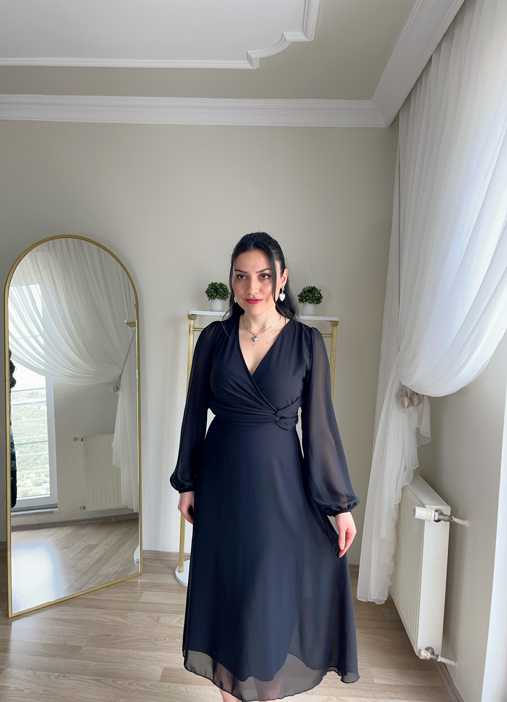 Kruvaze Belden Oturtmalı Şifon Elbise
