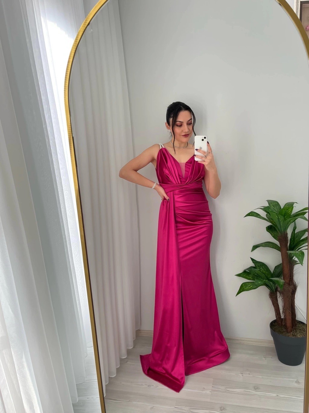 Olina Taş Askılı Saten Abiye