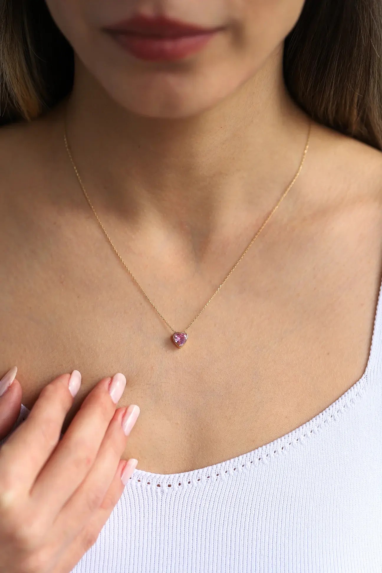 14 Ayar Altın Kalp Pembe Taşlı Kolye