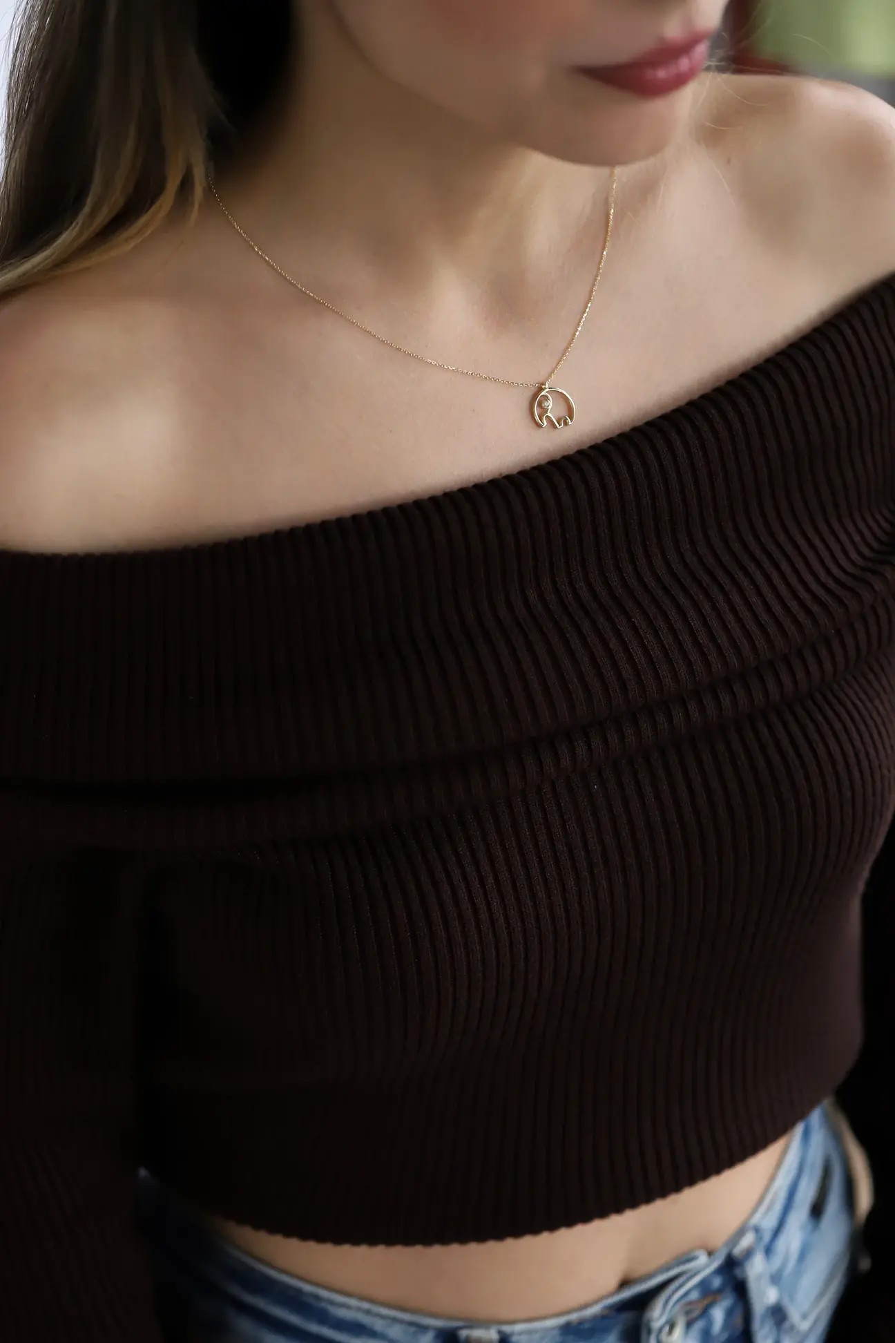 14 Ayar Altın Fil Figürlü Minimal Kolye