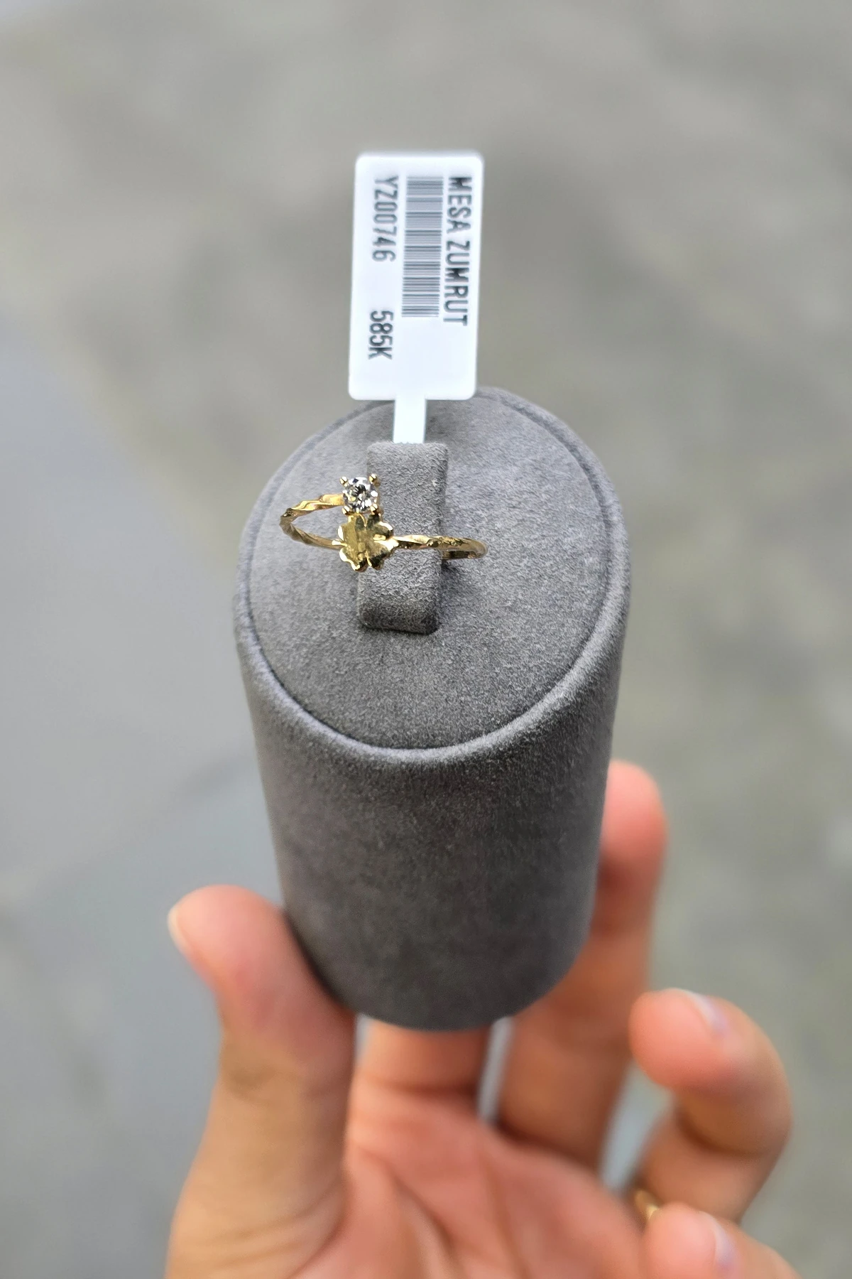 14 Ayar Taşlı Yonca Yüzük