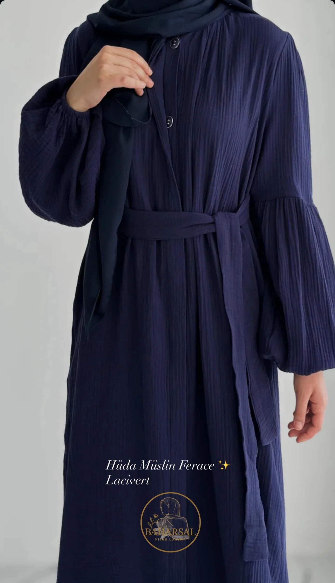 HÜDA FERACE  - Lacivert