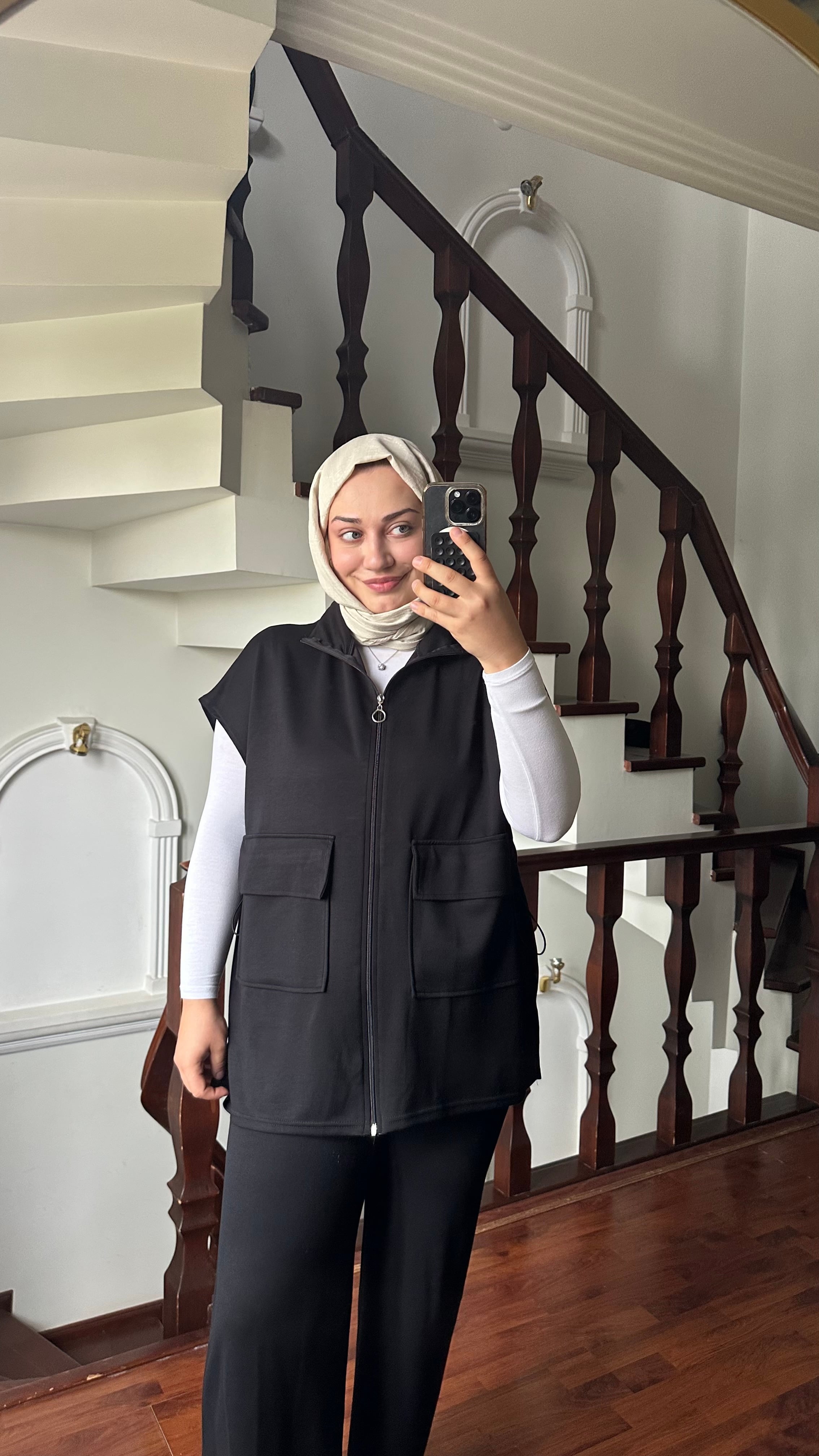 Yelekli Spor  Takım-Siyah