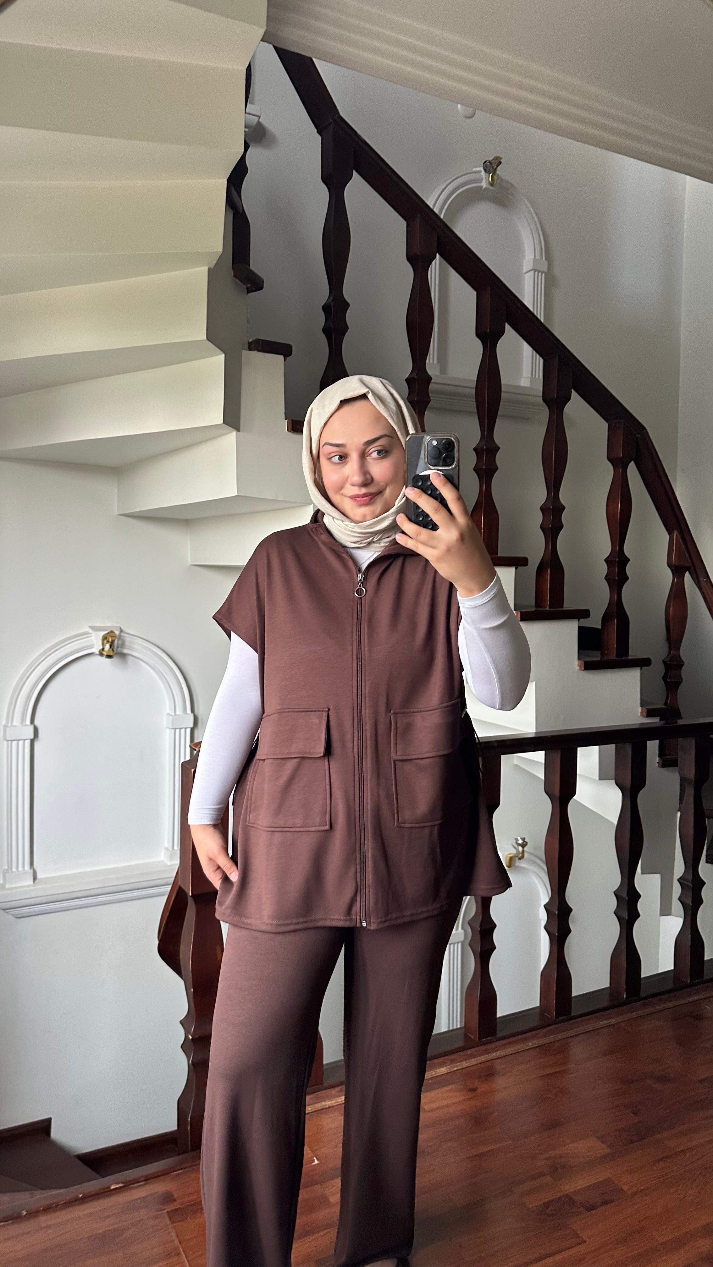 Yelekli Spor  Takım-Kahverengi