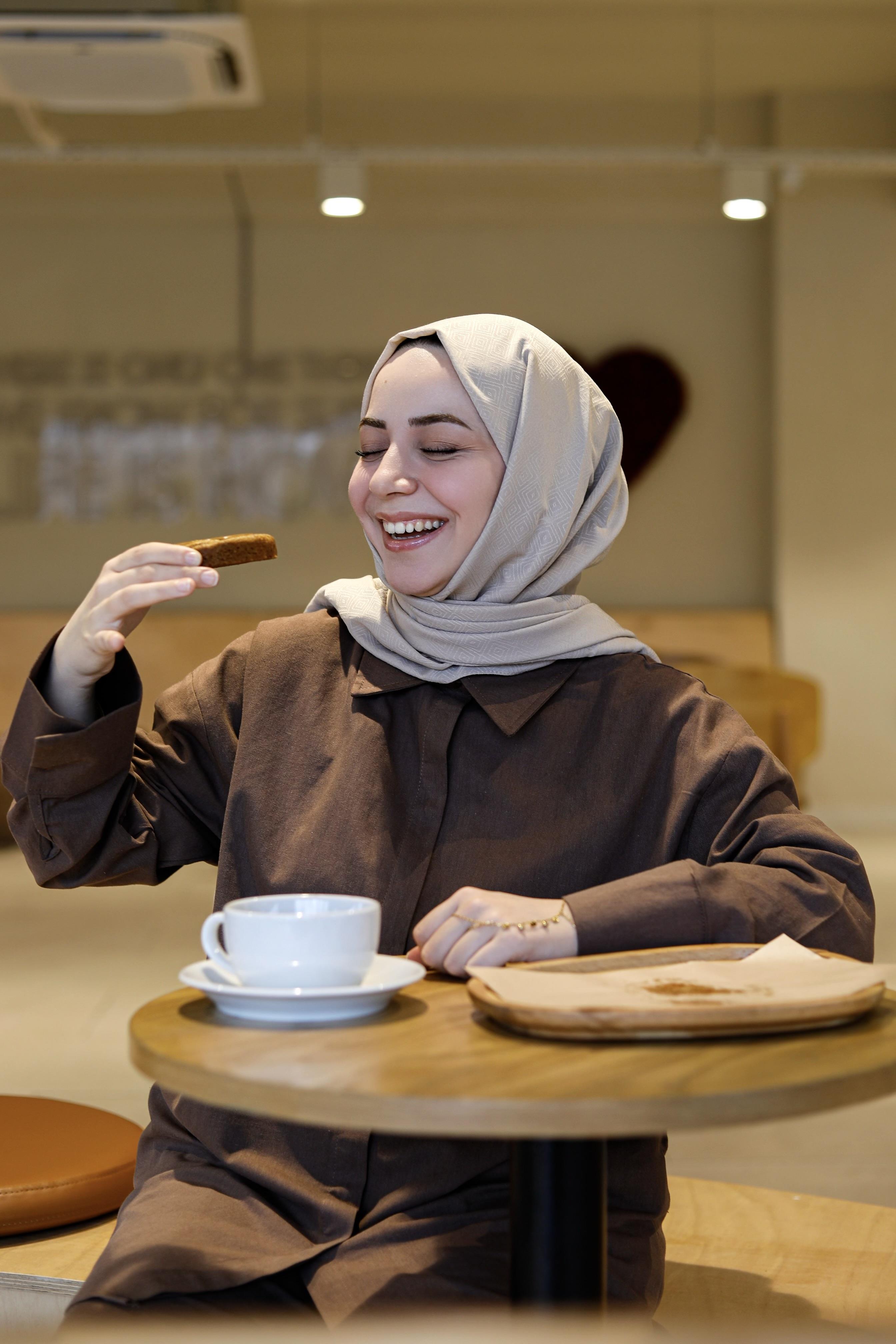 Keten Takım-KAHVERENGİ