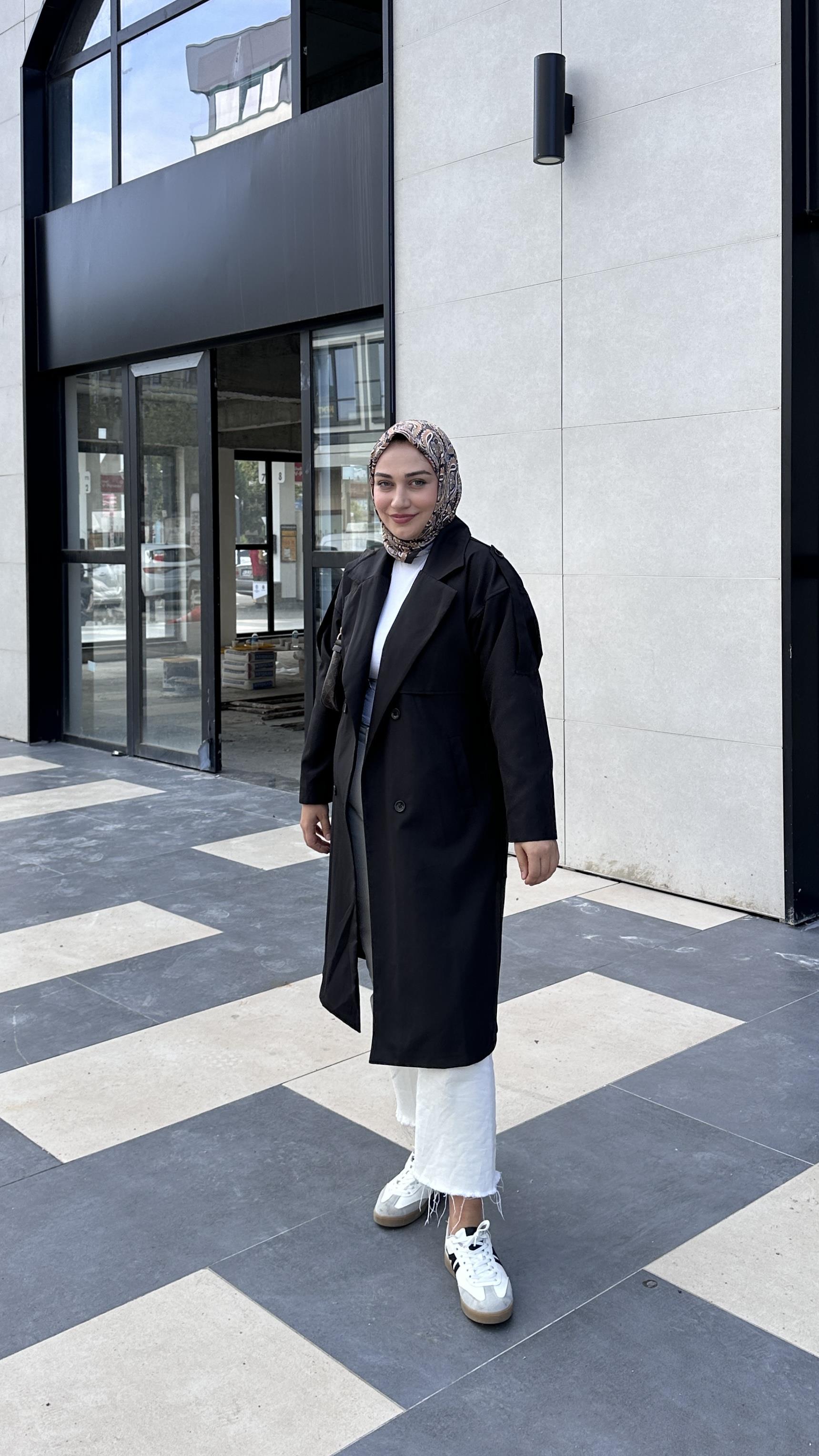 Linda Trençkot-Siyah