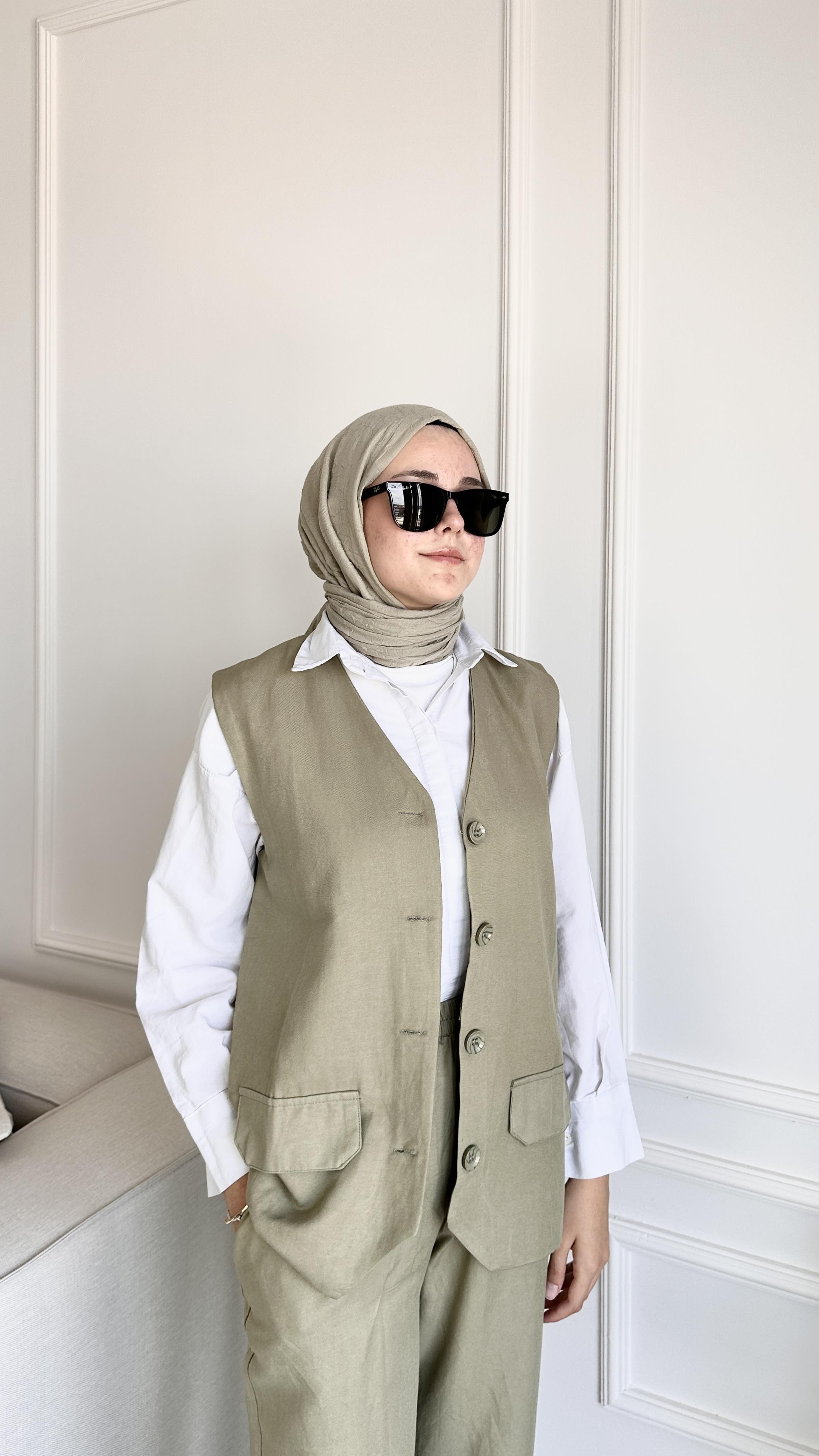 Muadil Yelekli Takım-Haki