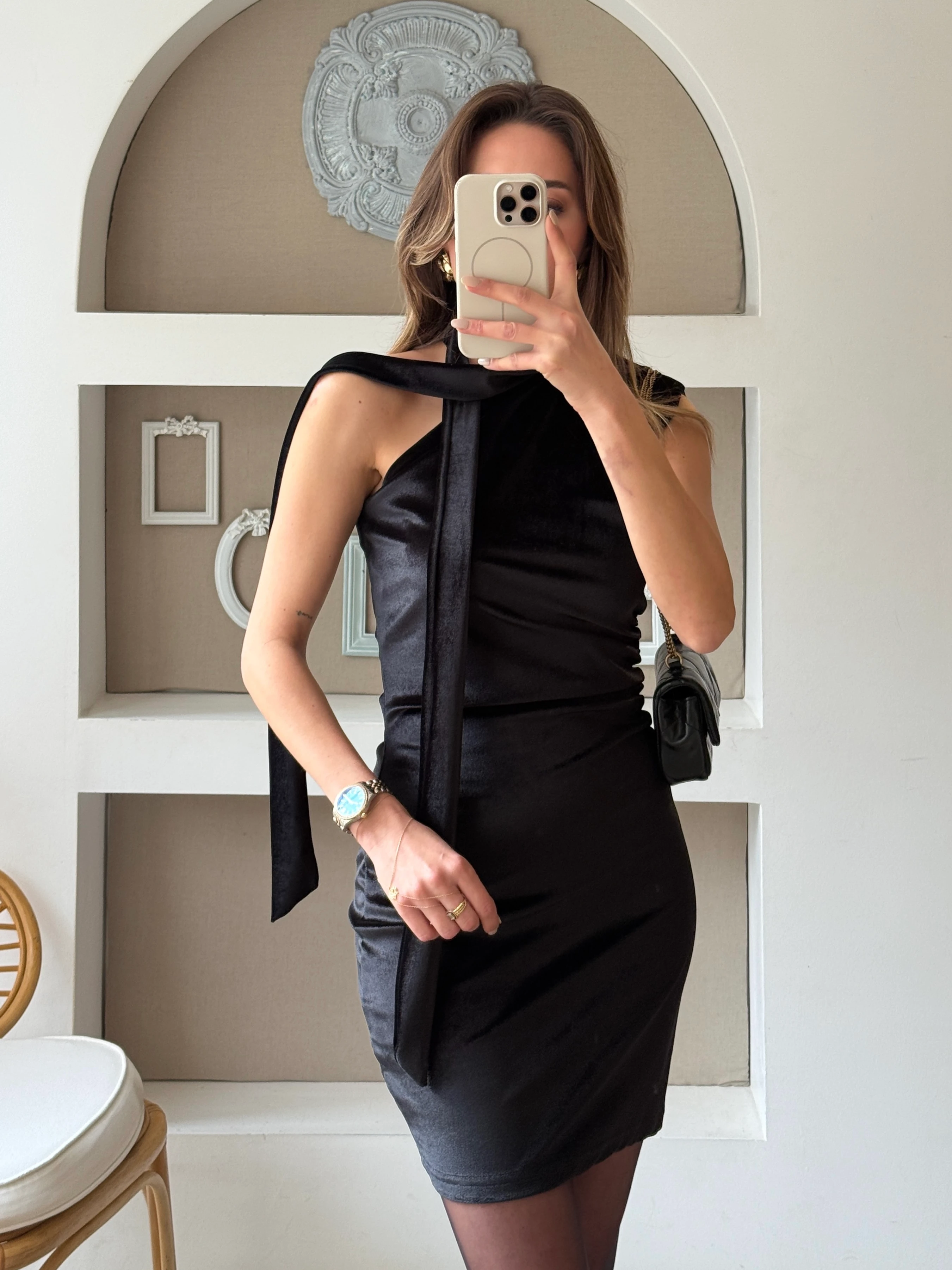 Şal Yaka Drapeli Kadife Elbise