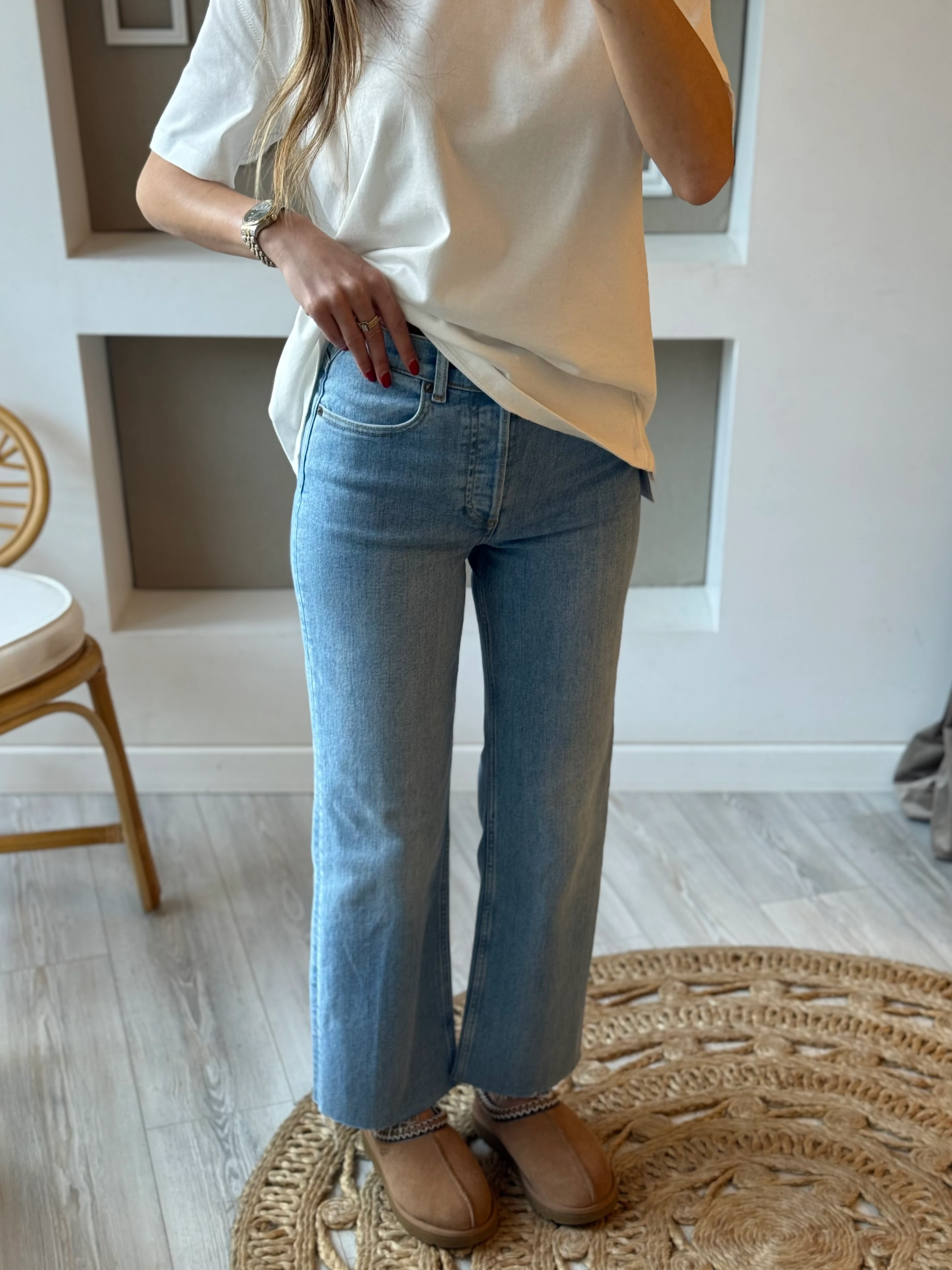 Orjinal Marka Açık Mavi Kesik Paça Jean 