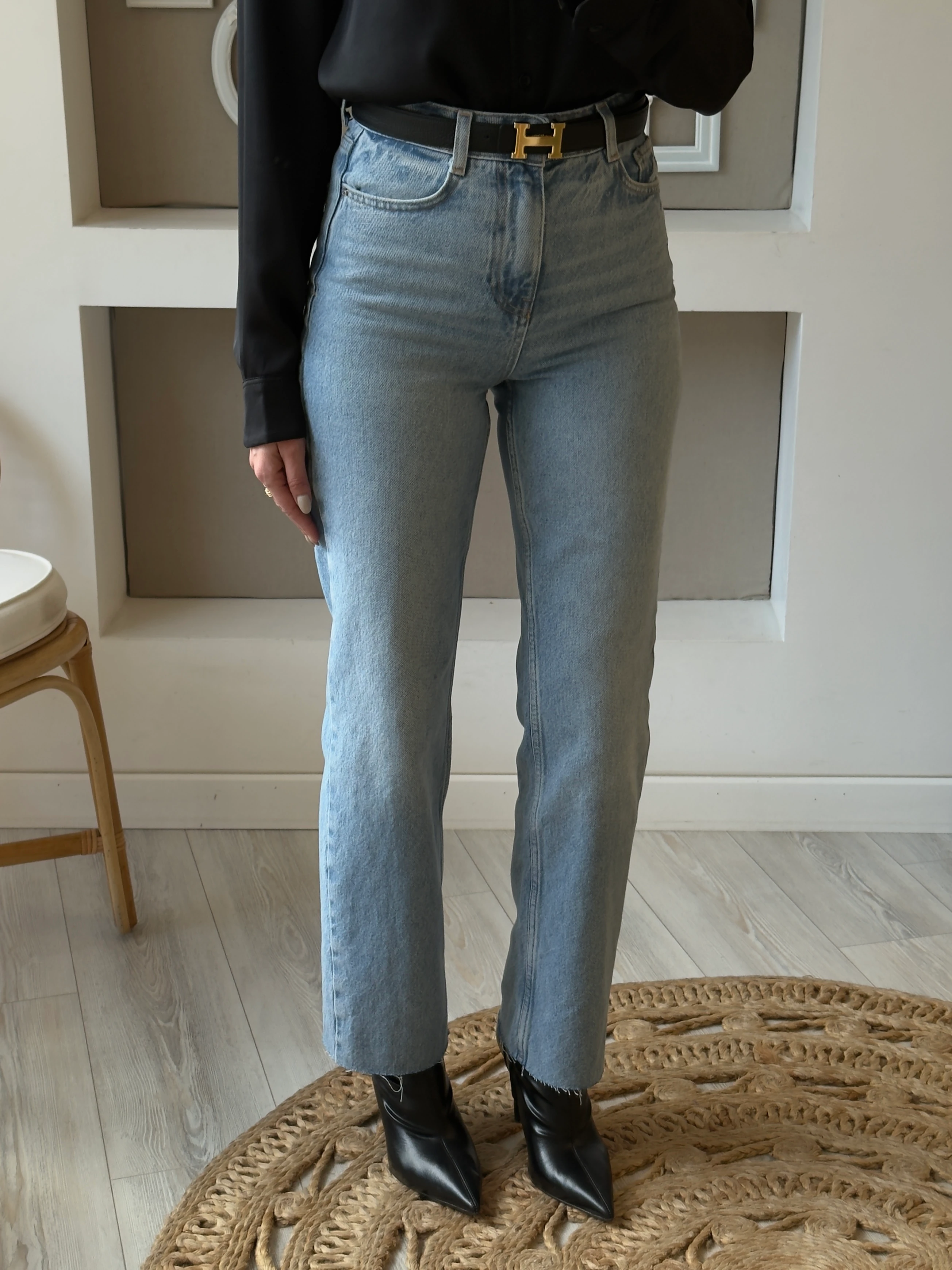 ZR Kesik Paça Orta Mavi Jean