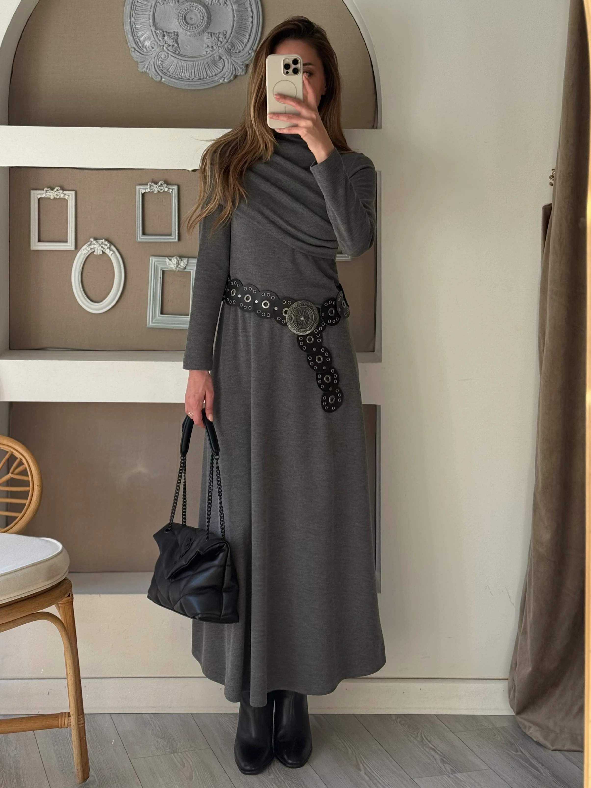 Yaka Detaylı Etekli Takım - Gri