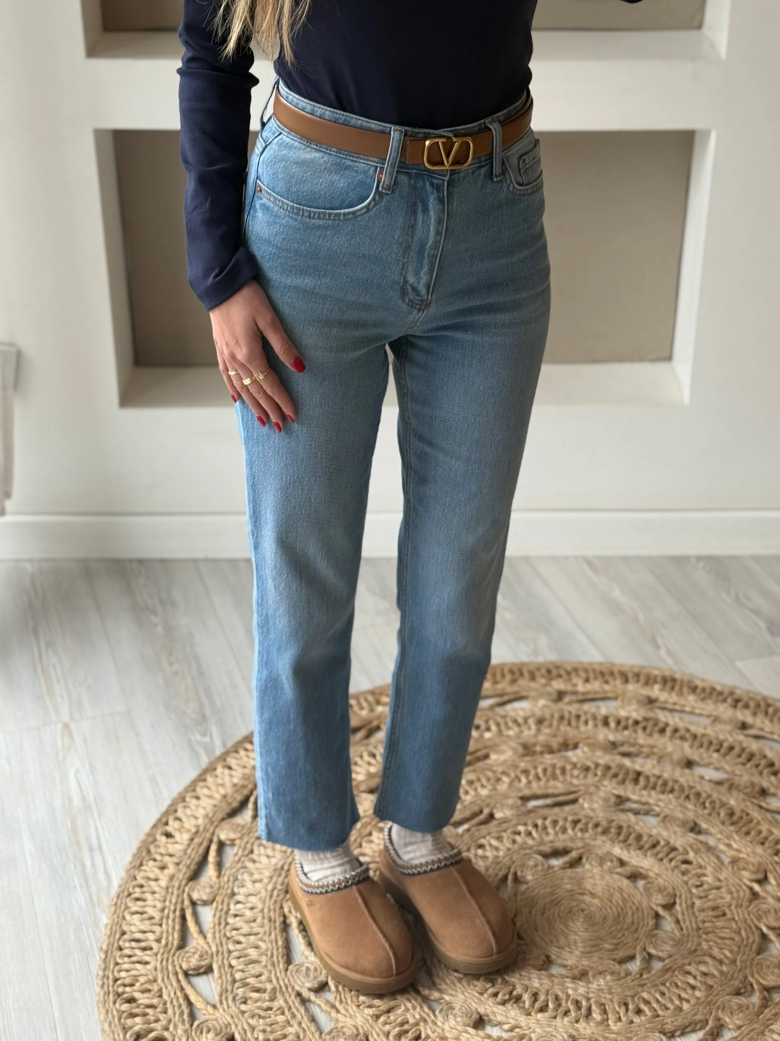 Orjinal Marka Açık Mavi Kesik Paça Jean