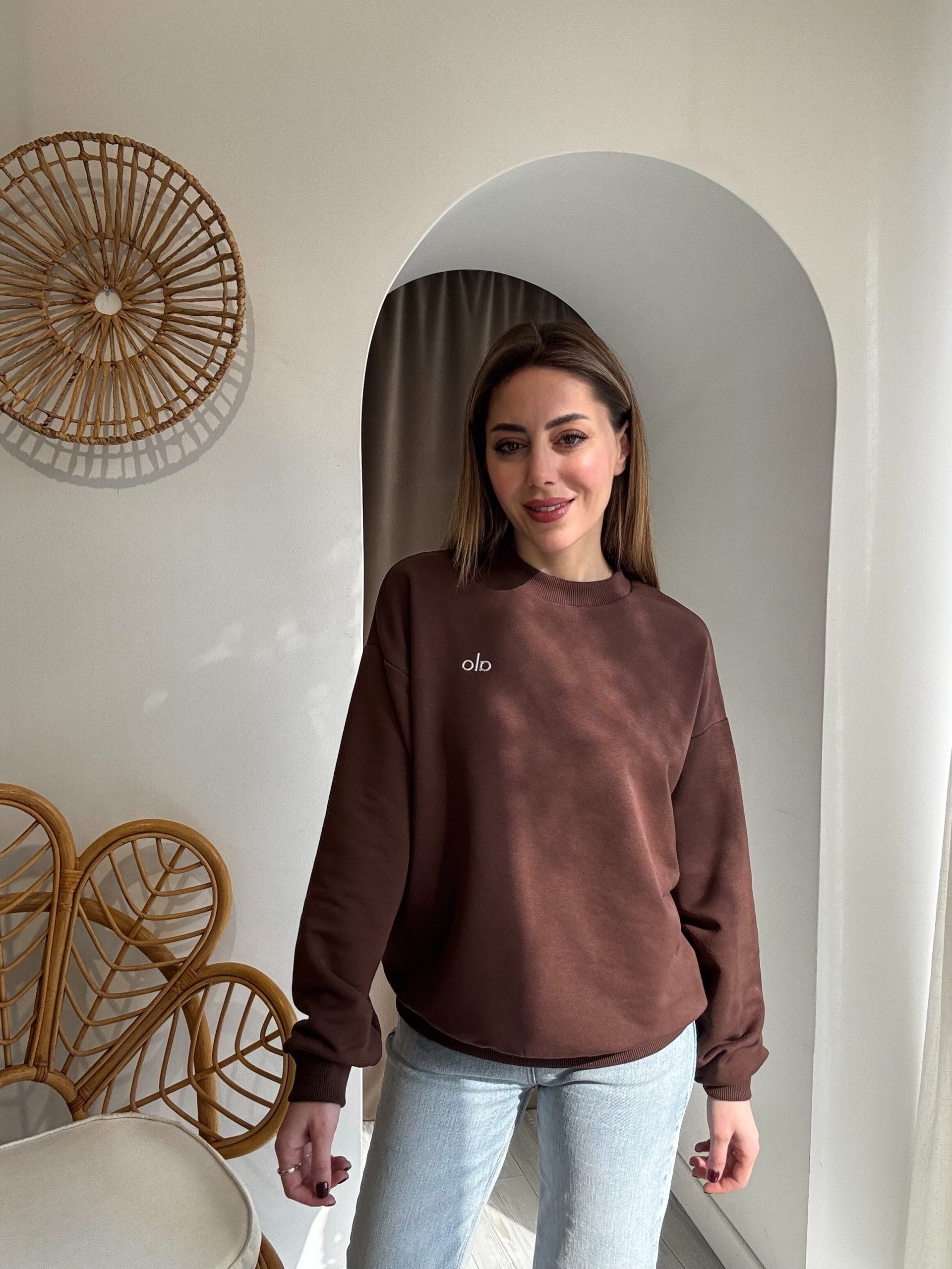 Alo Detaylı Kahverengi Sweatshirt