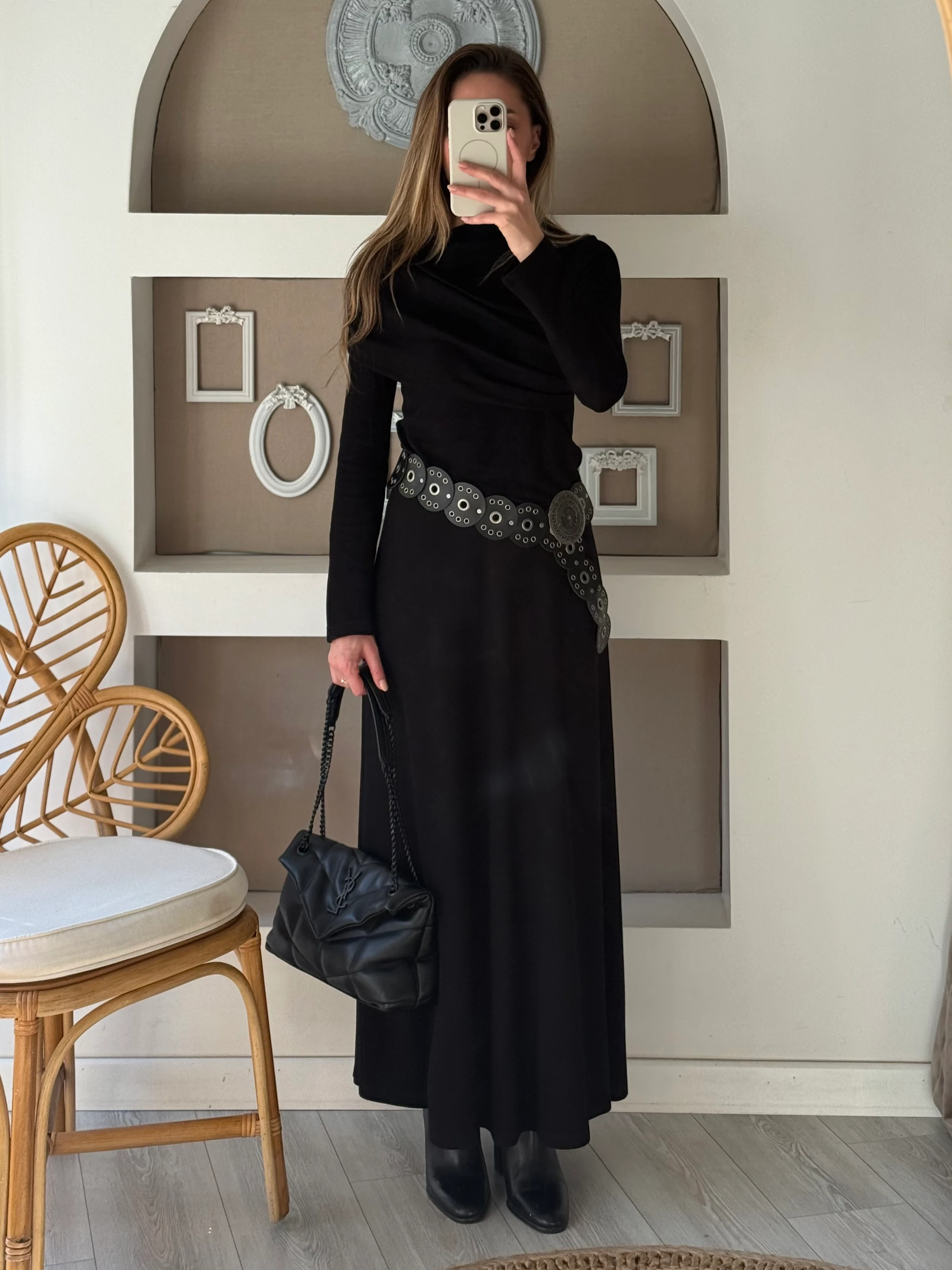 Yaka Detaylı Etekli Takım