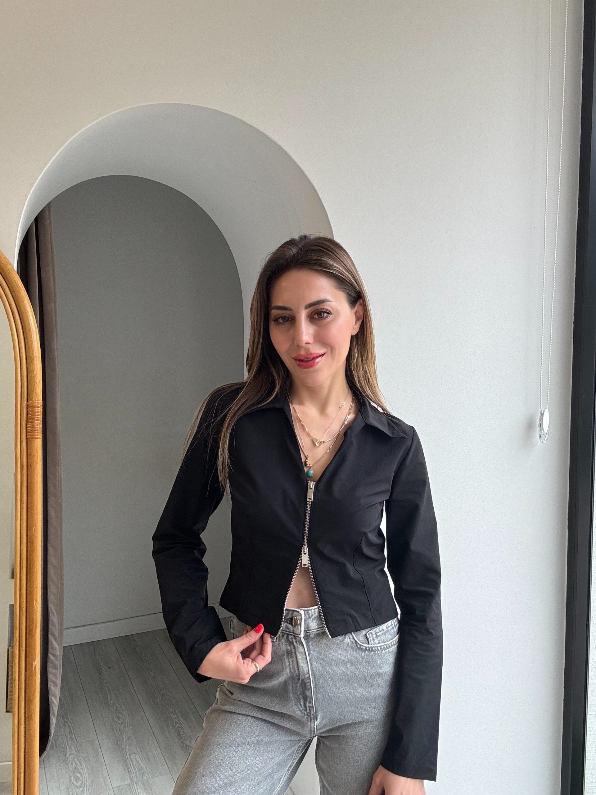 Fermuar Detaylı Crop Gömlek