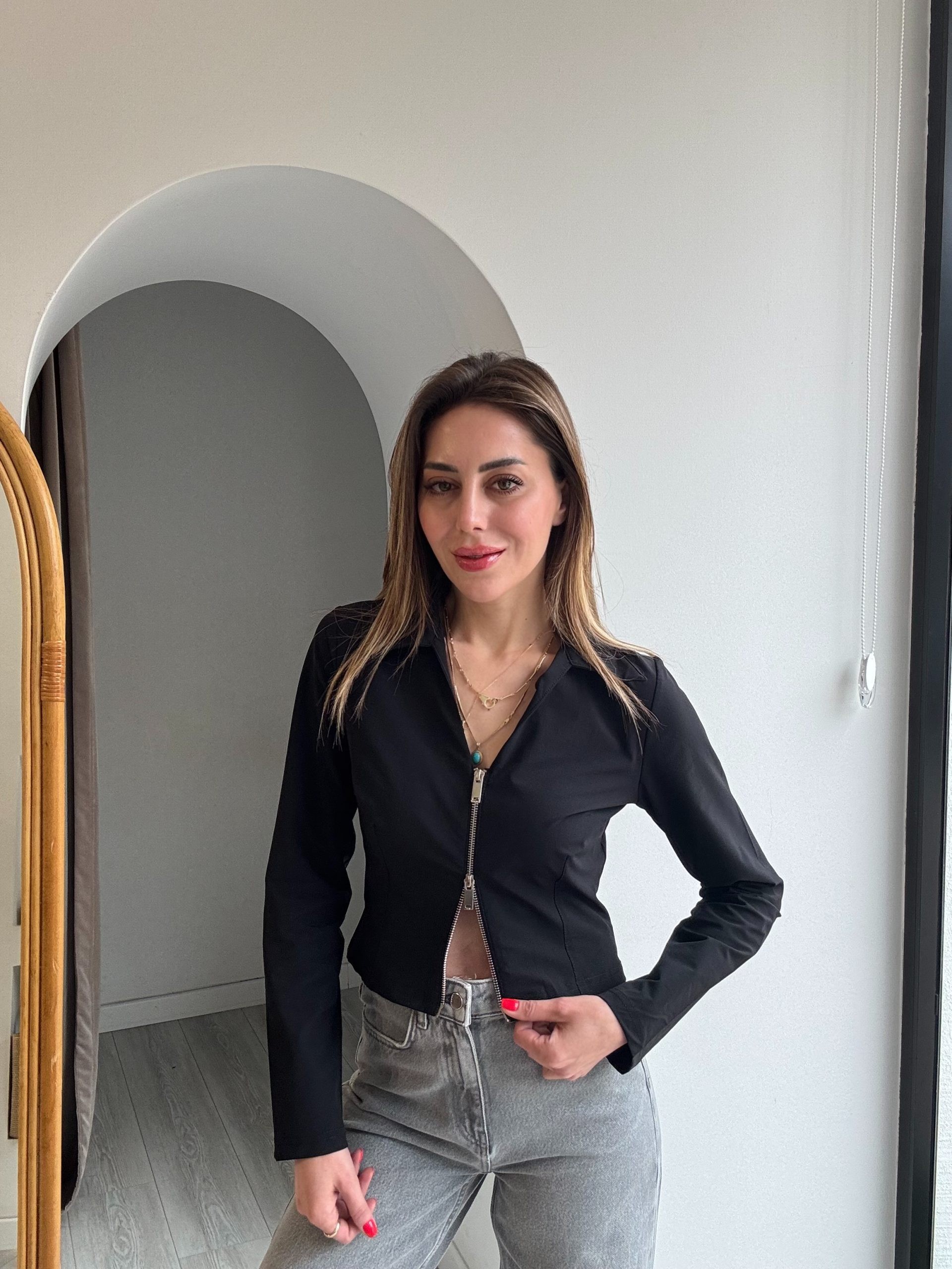 Fermuar Detaylı Crop Gömlek