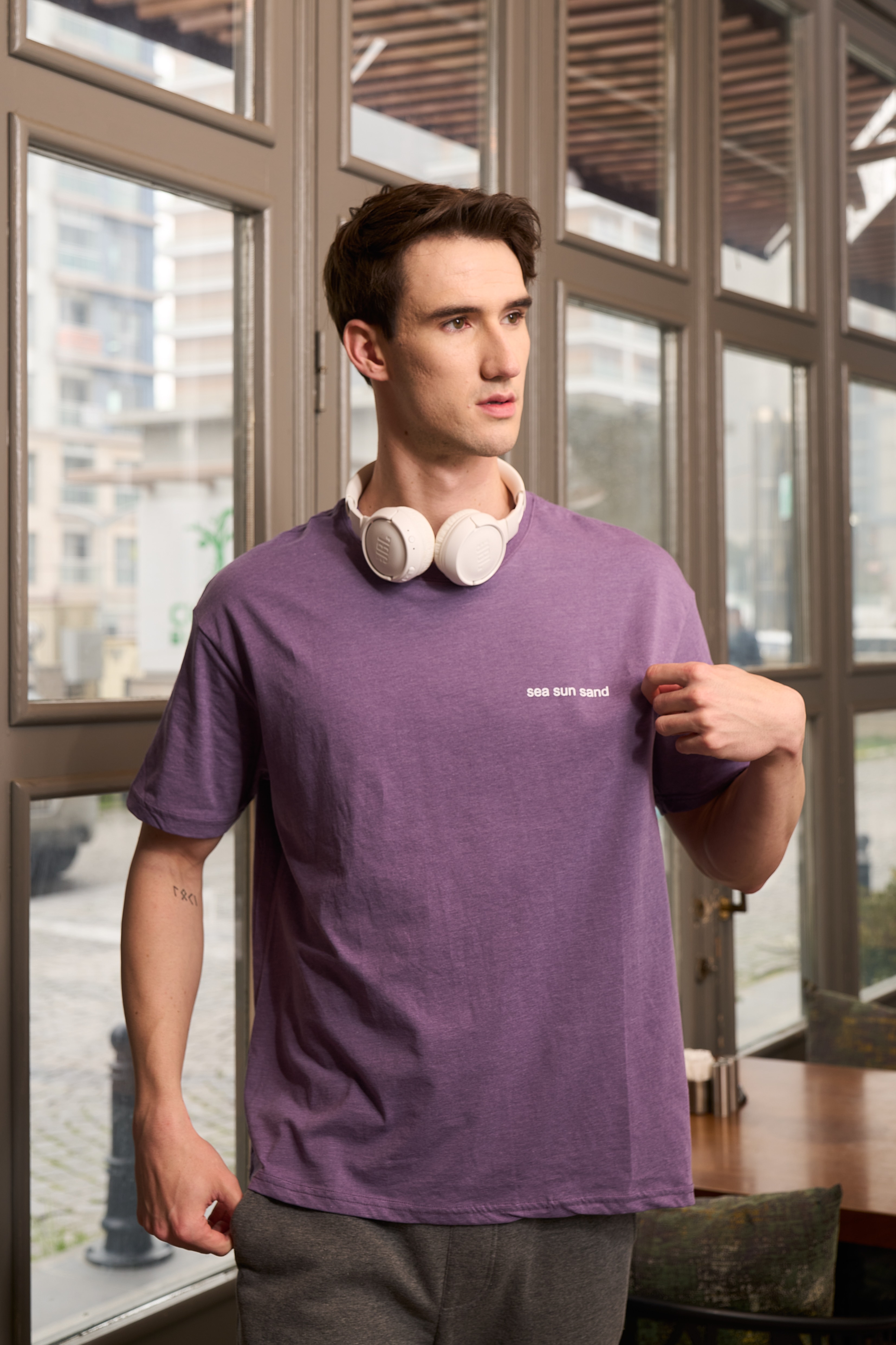 Erkek Bisiklet Yaka Kısa Kollu Oversize Fit Baskılı Tişört - Robin