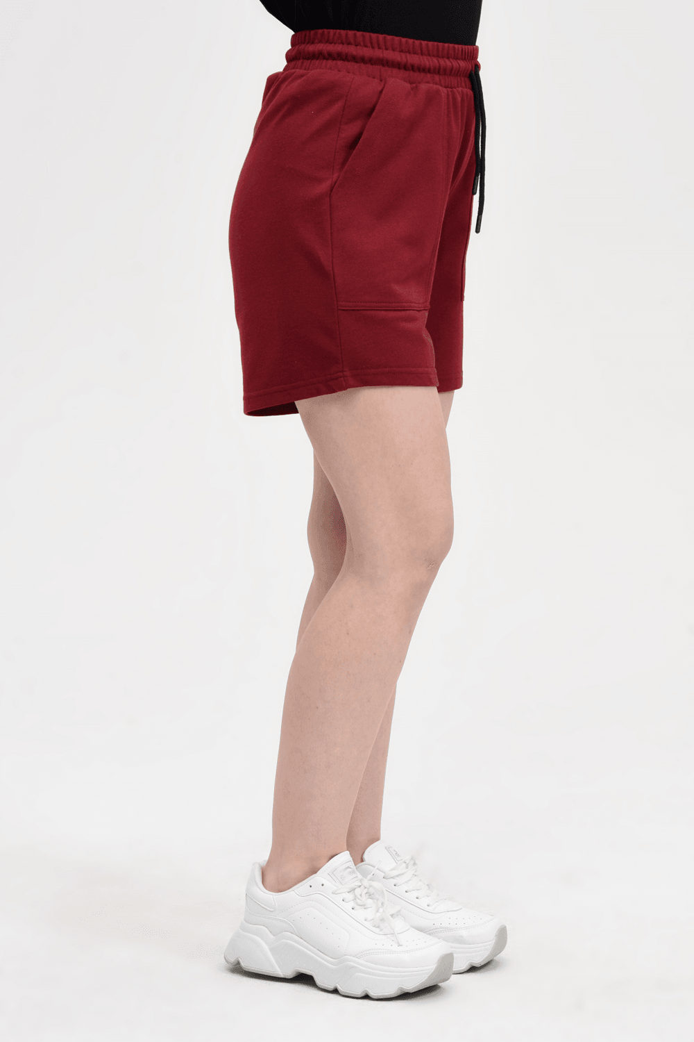 Kadın Beli Lastikli Cepli Etiket Detaylı Regular Fit Şort - BORDO