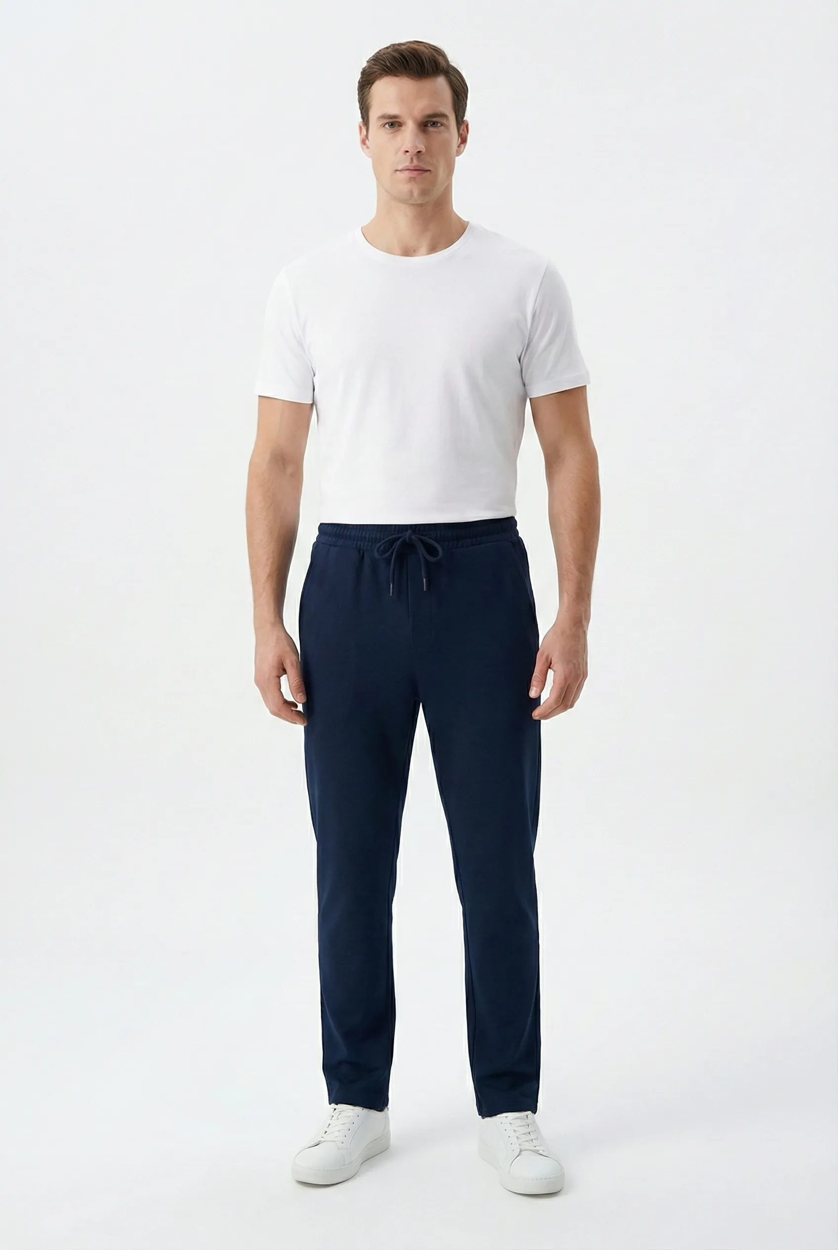 Erkek Beli Lastikli Düz Paça Cepli Regular Fit Pantolon