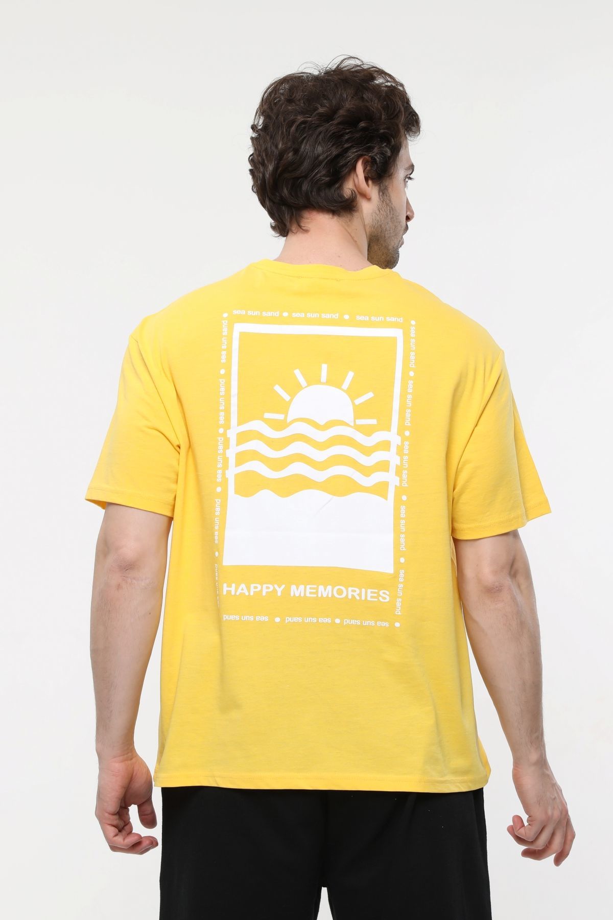 Erkek Bisiklet Yaka Kısa Kollu Oversize Fit Baskılı Tişört - Robin - Sarı